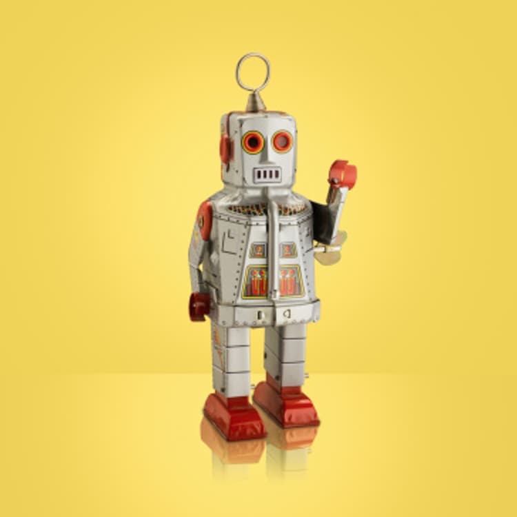 robot-yellow-background