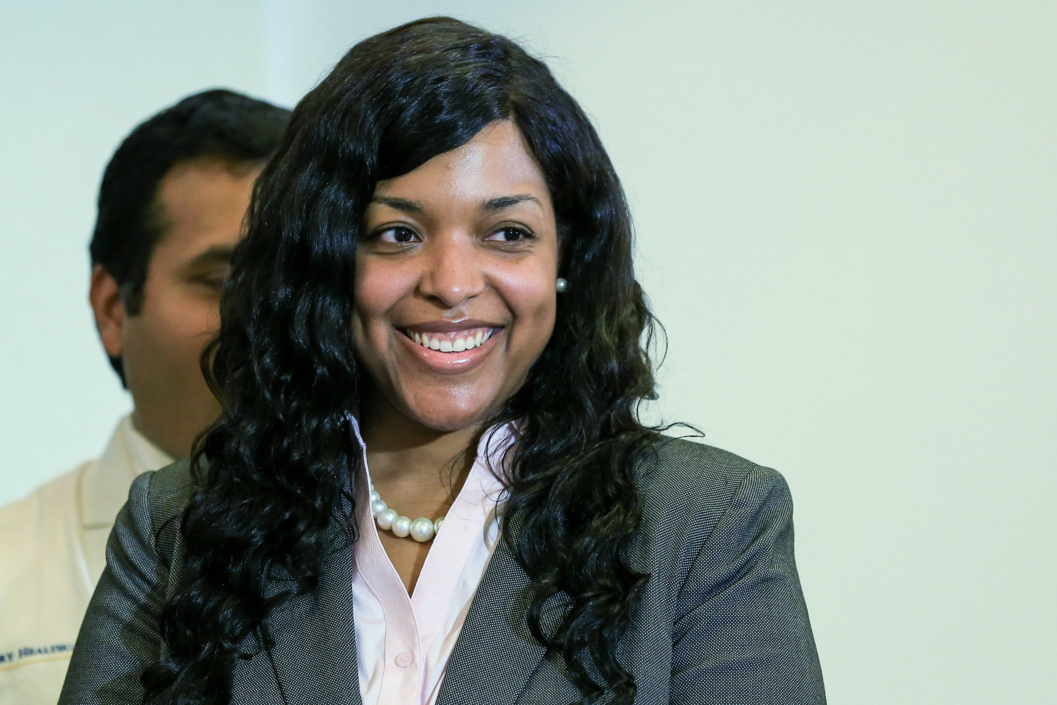 Dallas Nurse Discharged From Emory Hospital After Recovery From Ebola Virus