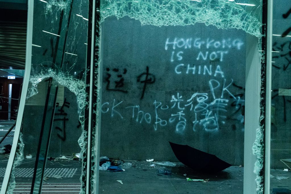 Fresh Hong Kong Protests Signal Gridlock Facing Lams Government