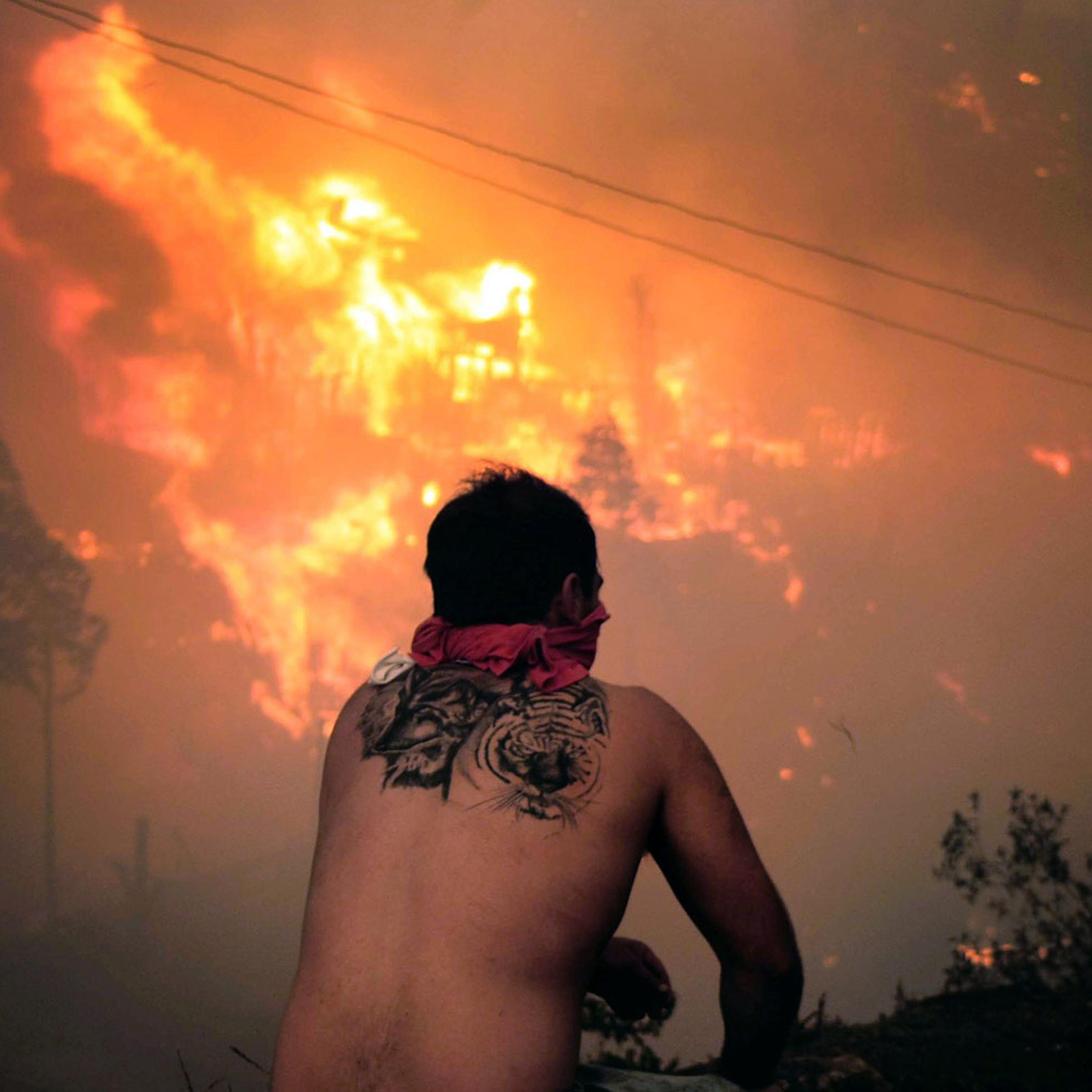 TOPSHOTS-CHILE-FIRE