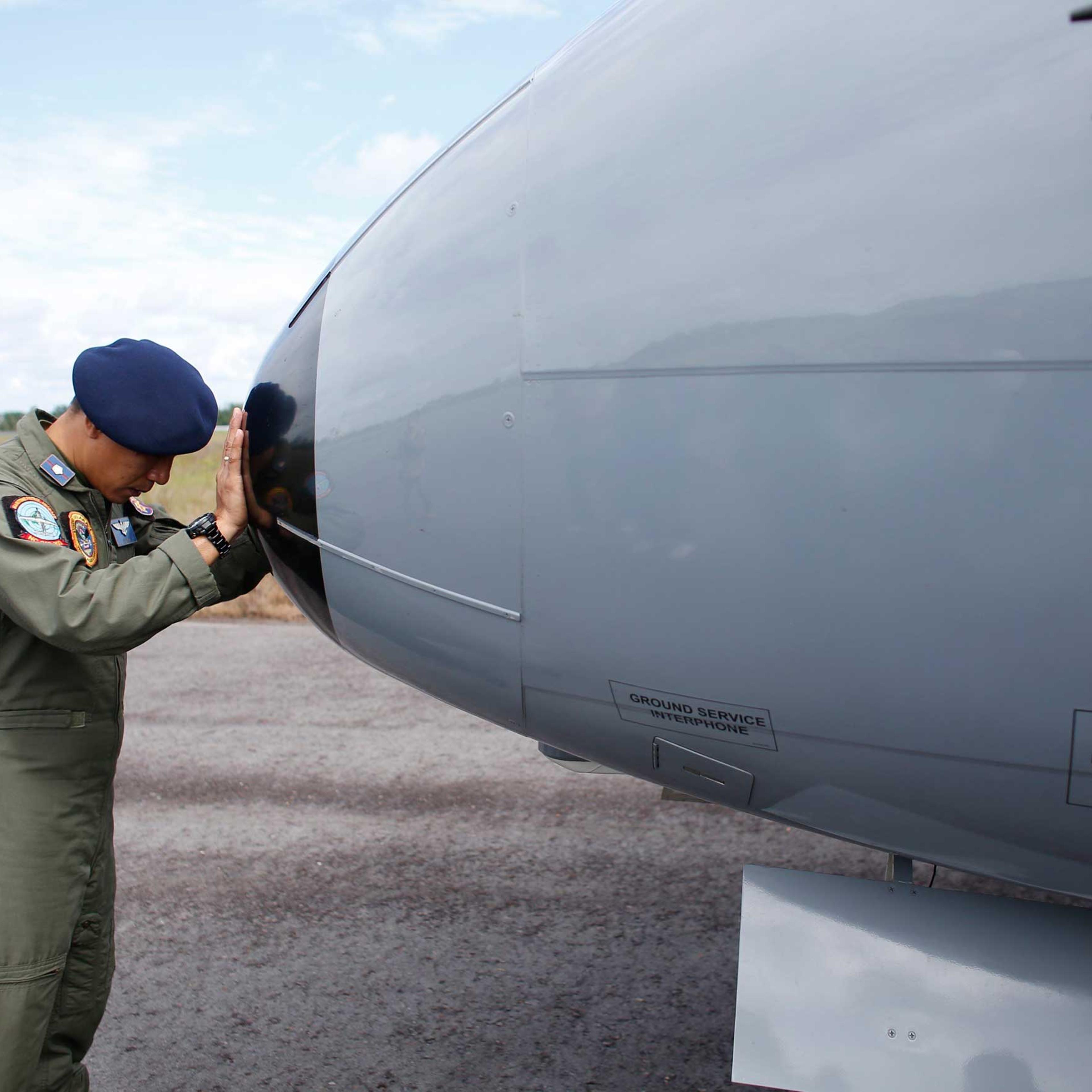 AirAsia Flight QZ8501 Plane Crash