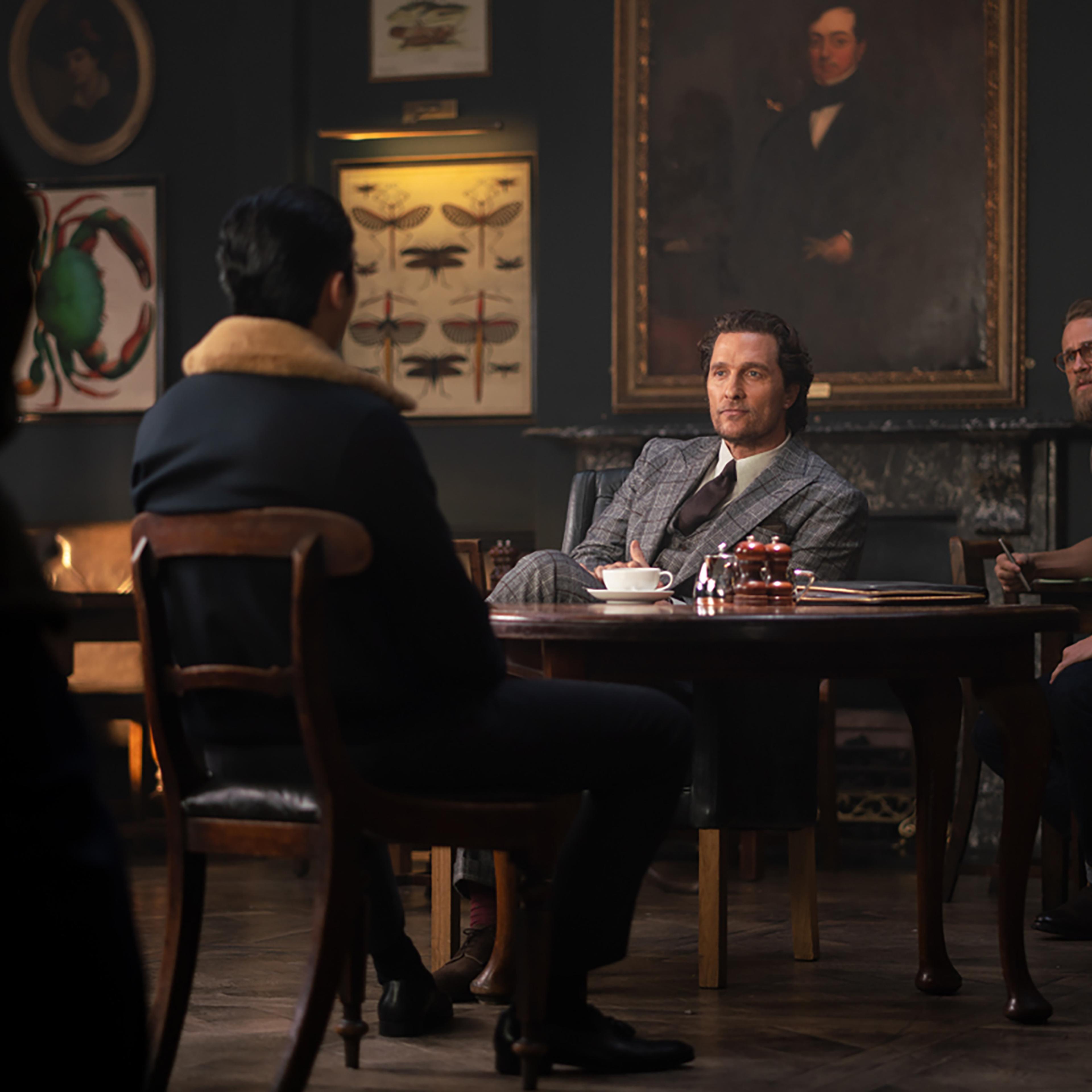 Golding, McConaughey and Hunnam try to make a gentleman’s agreement.