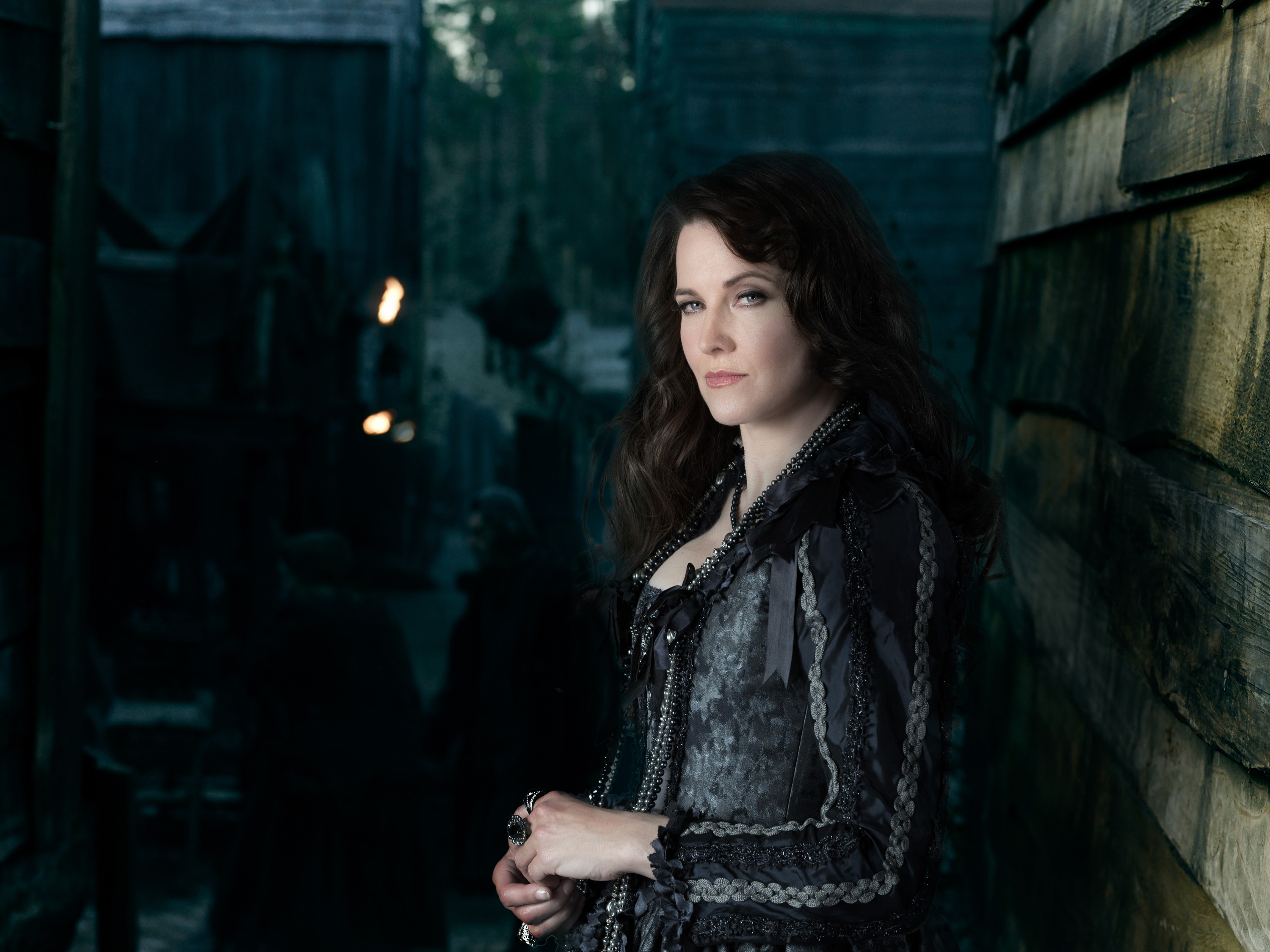 Lucy Lawless