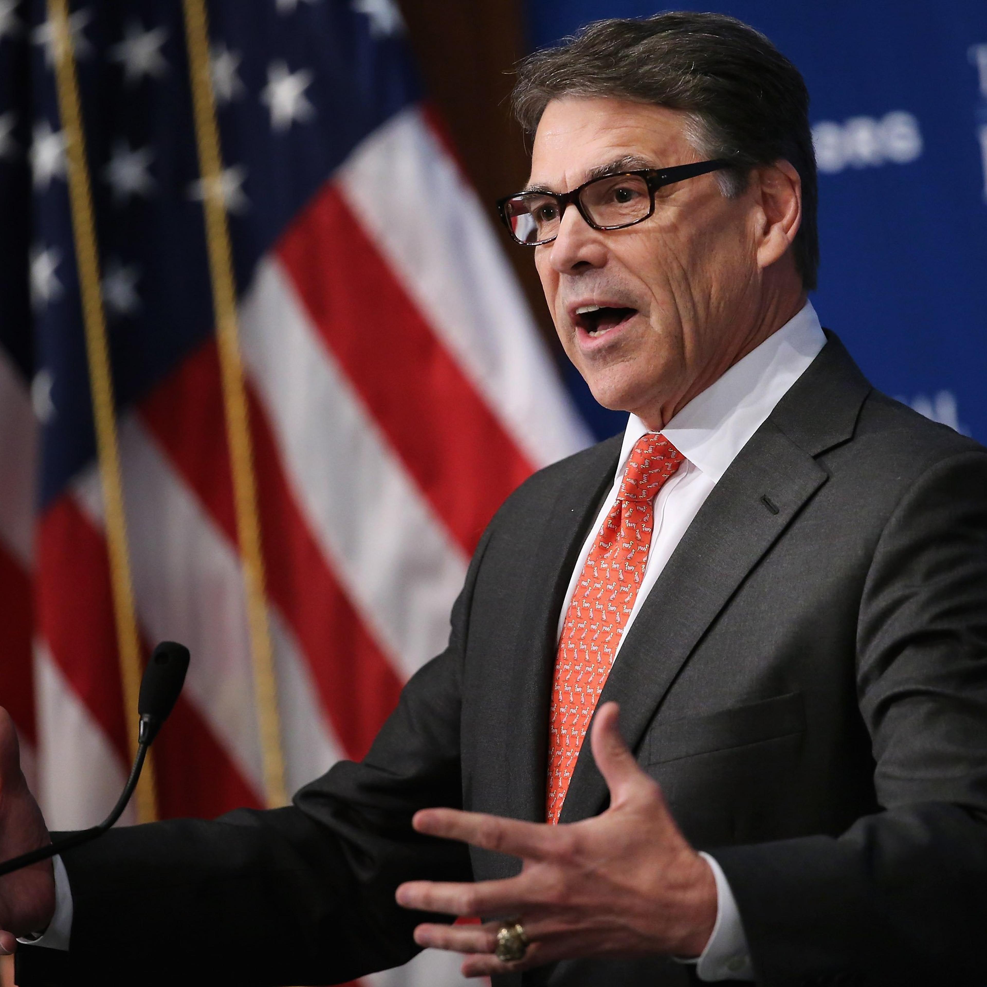 Former Texas Governor and Republican presidential candidate Rick Perry addresses the National Press Club Luncheon July 2, 2015 in Washington.