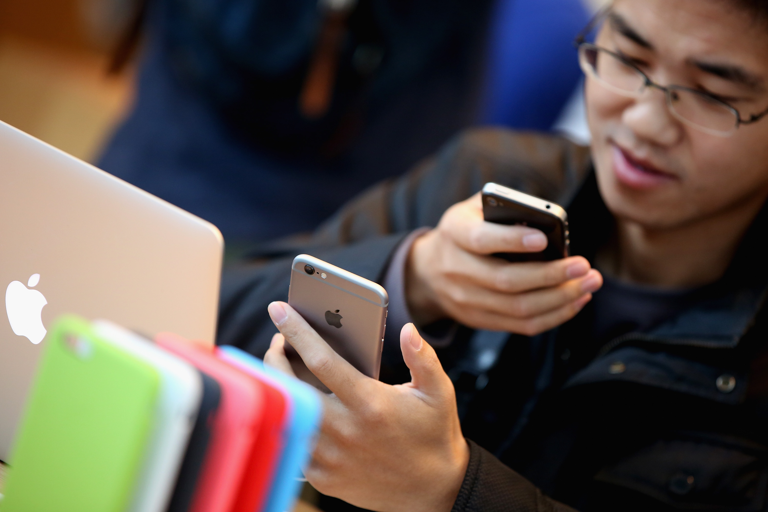 Apple Inc. Launches iPhone 6 And iPhone 6 Plus In China
