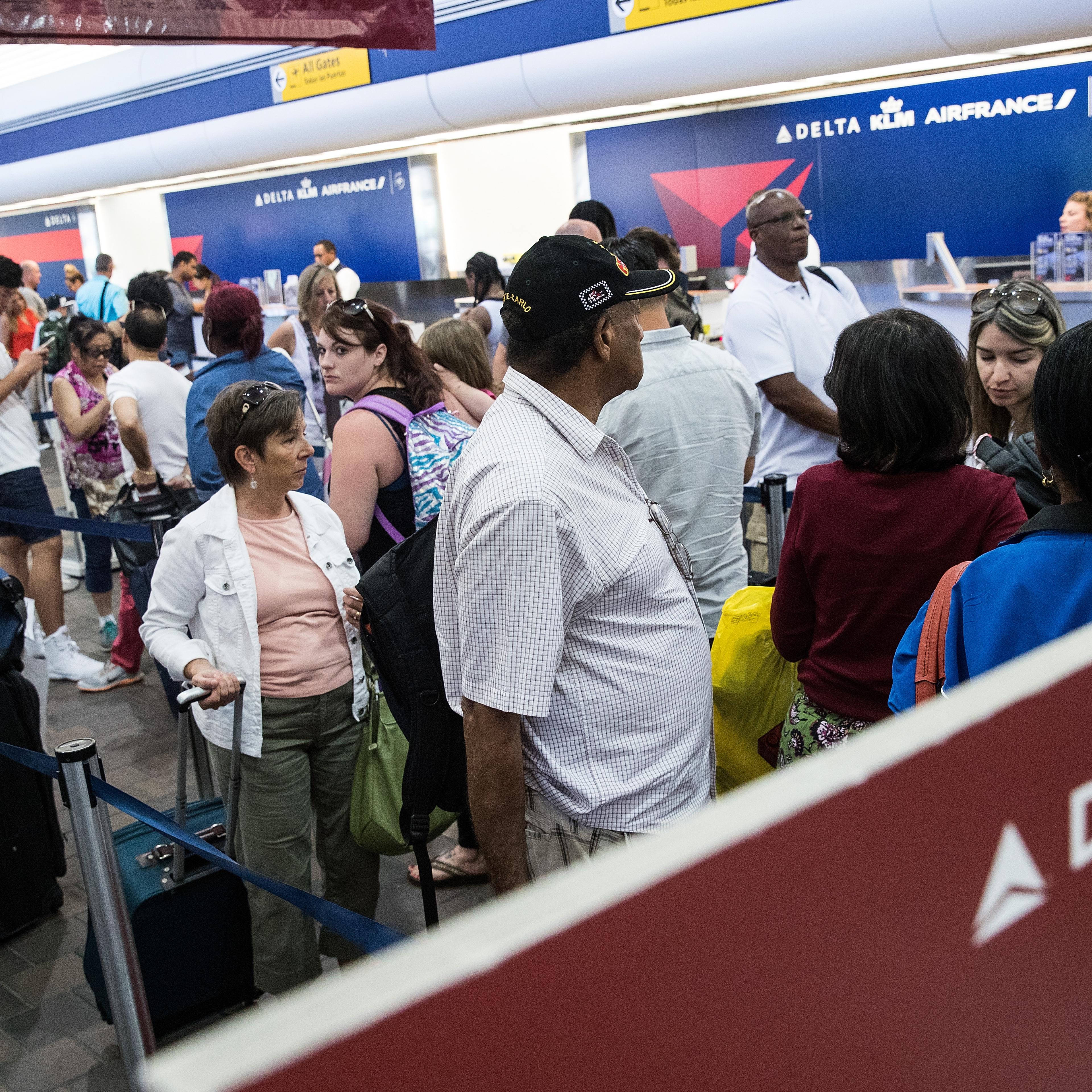 Power Outage Strands Delta Airlines Operations Worldwide