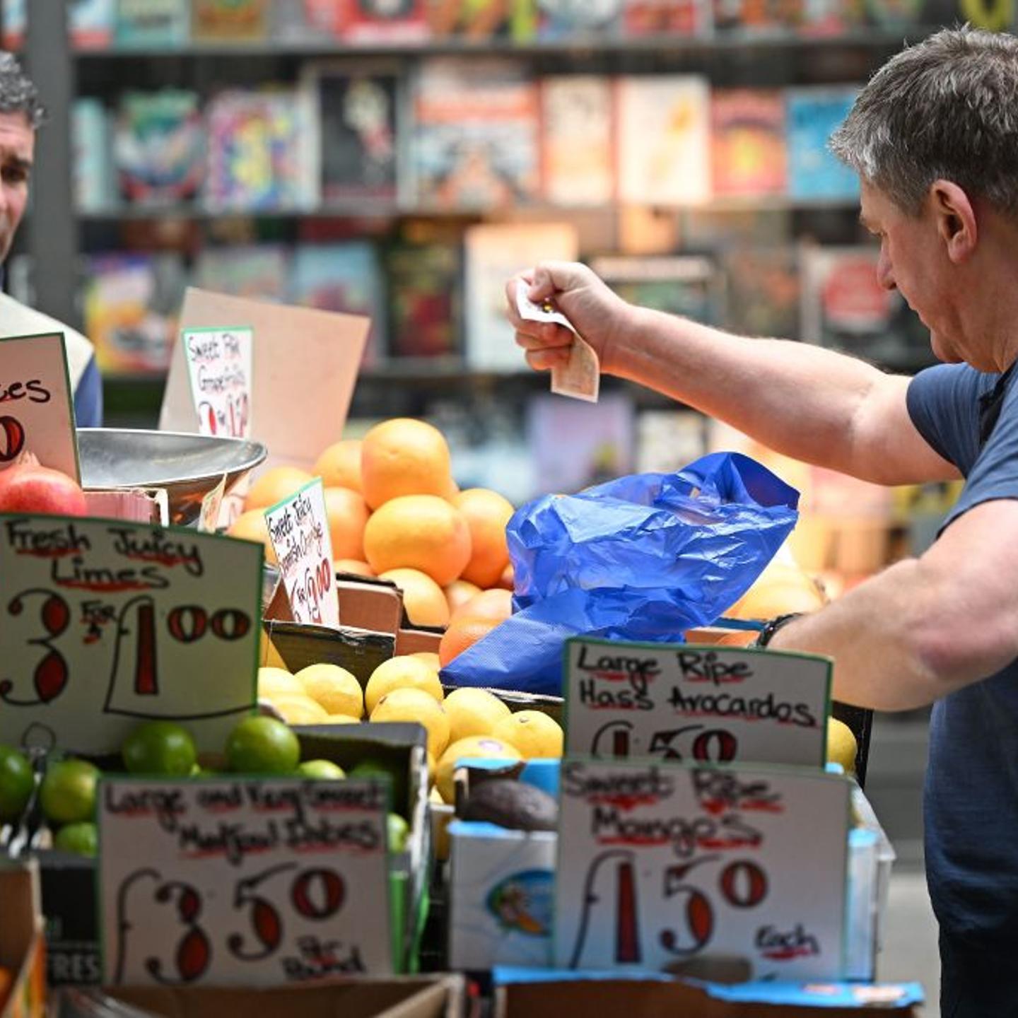 BRITAIN-ECONOMY-GROWTH