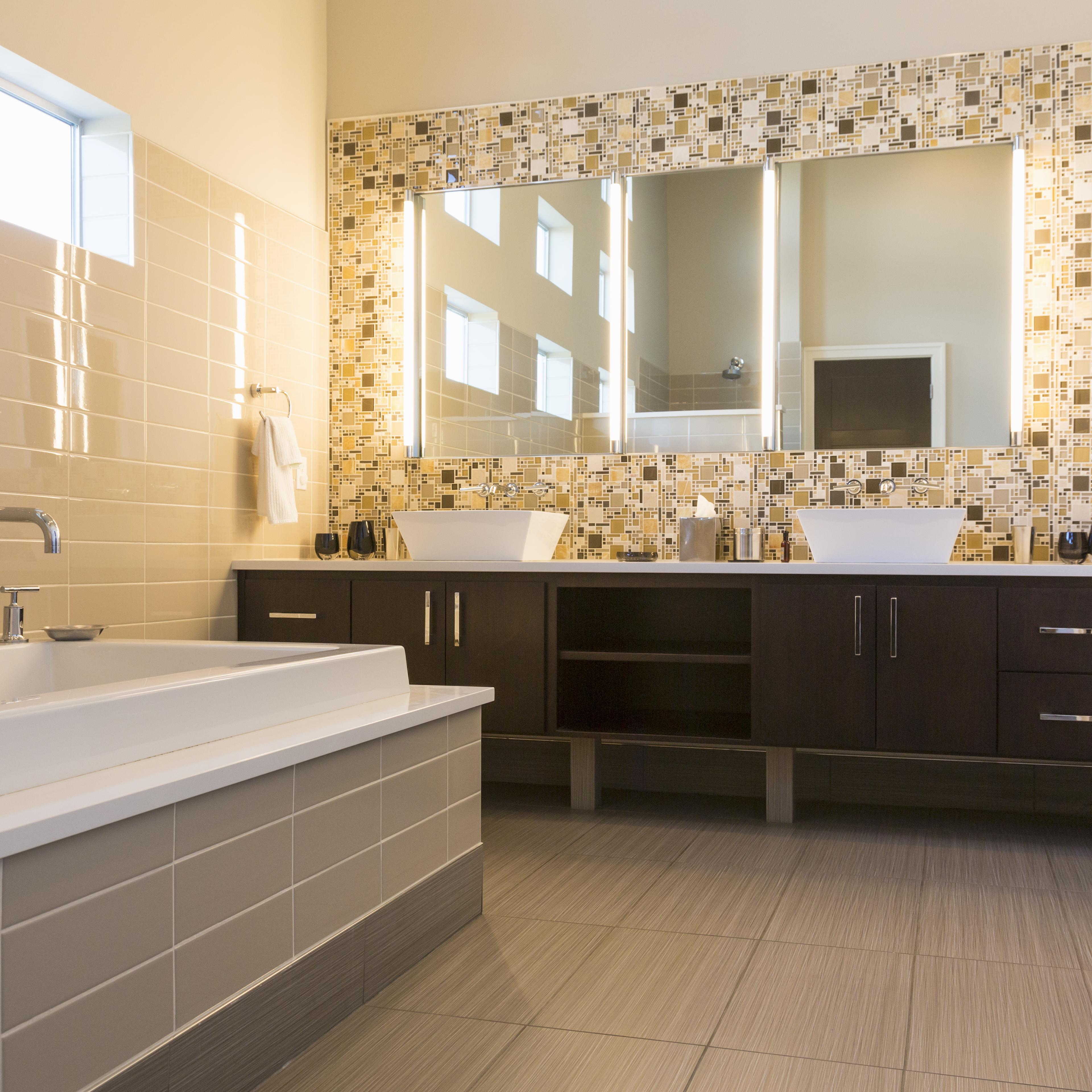 Luxurious modern home bathroom