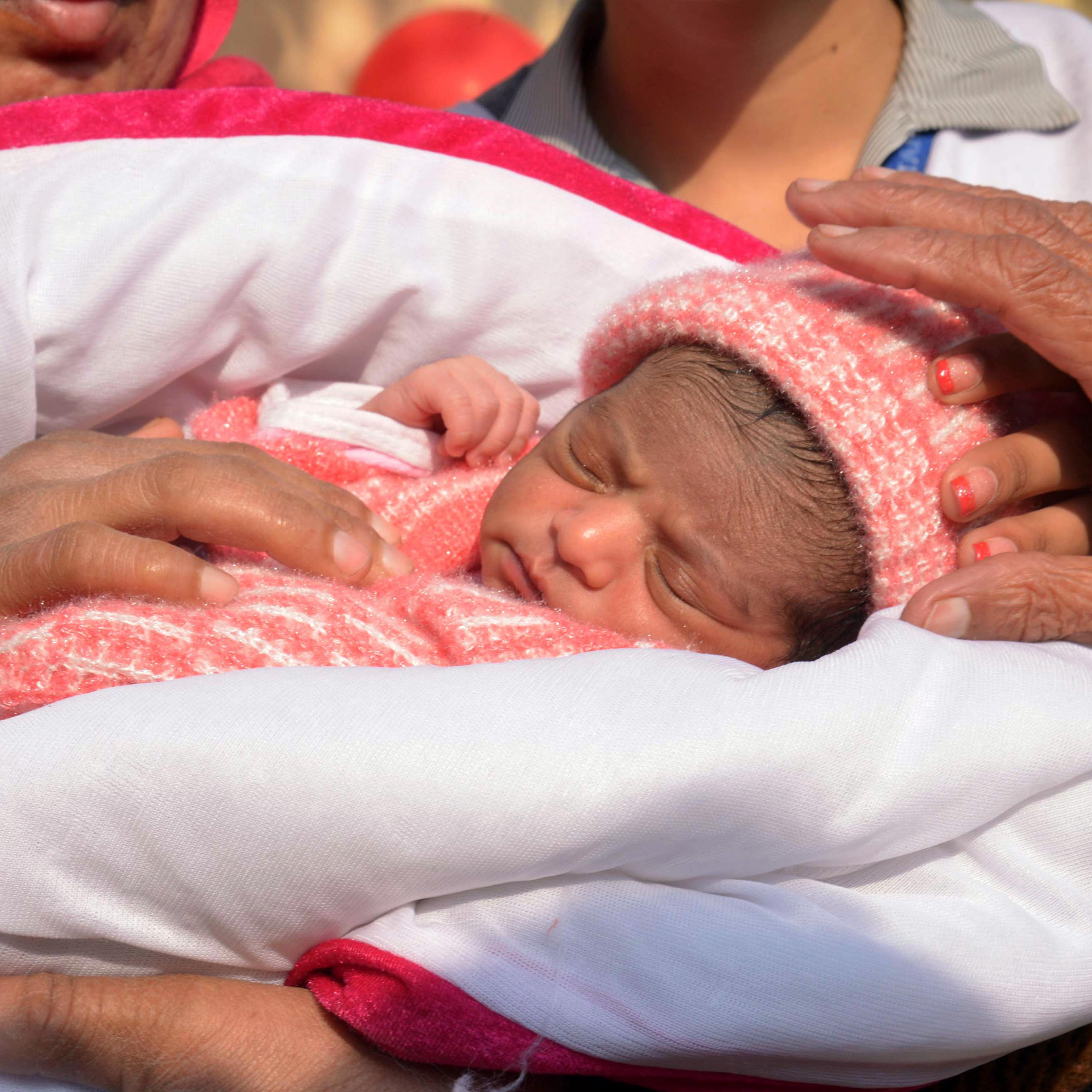 INDIA-POPULATION-SOCIETY-BABY