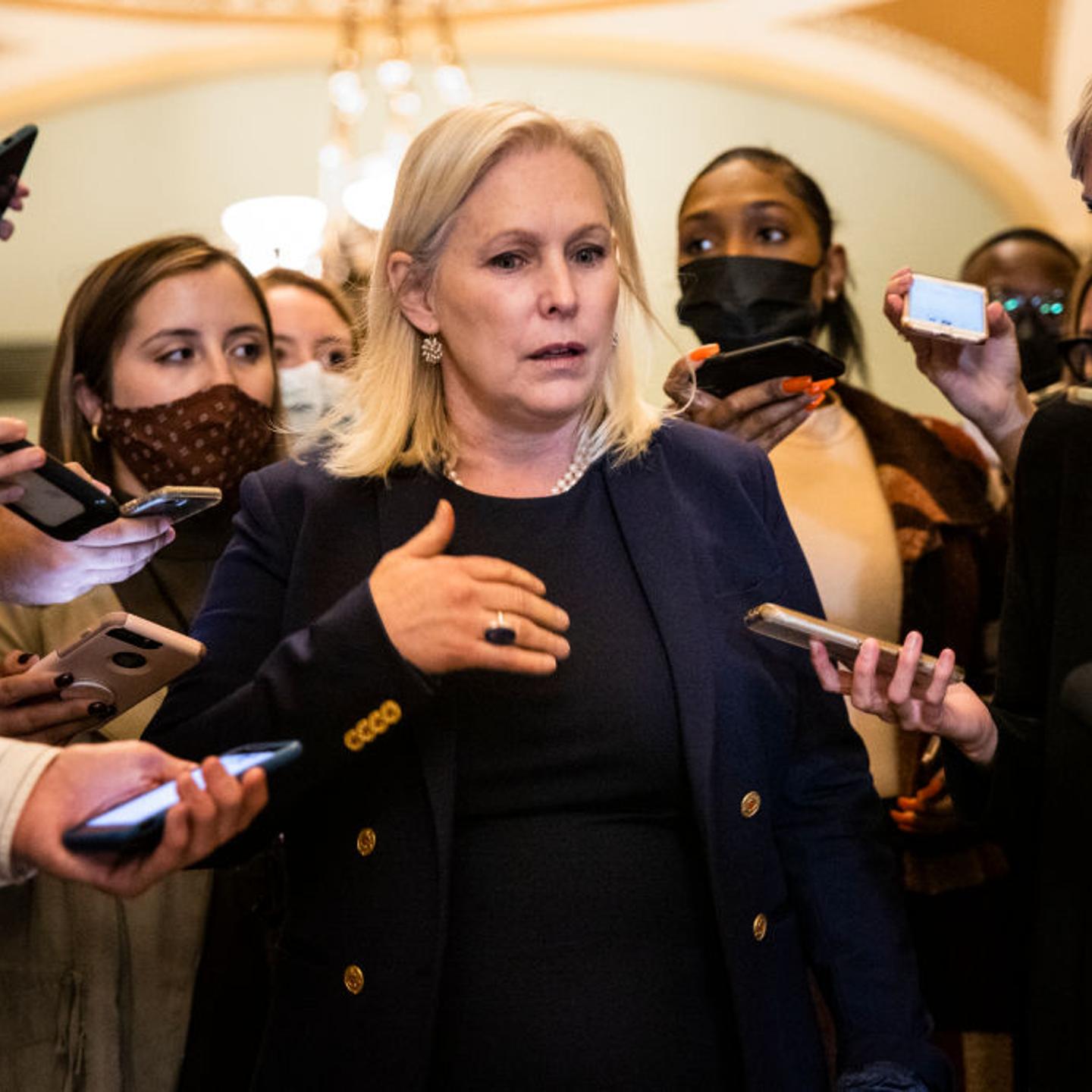 Senators Meet For Weekly Policy Luncheons