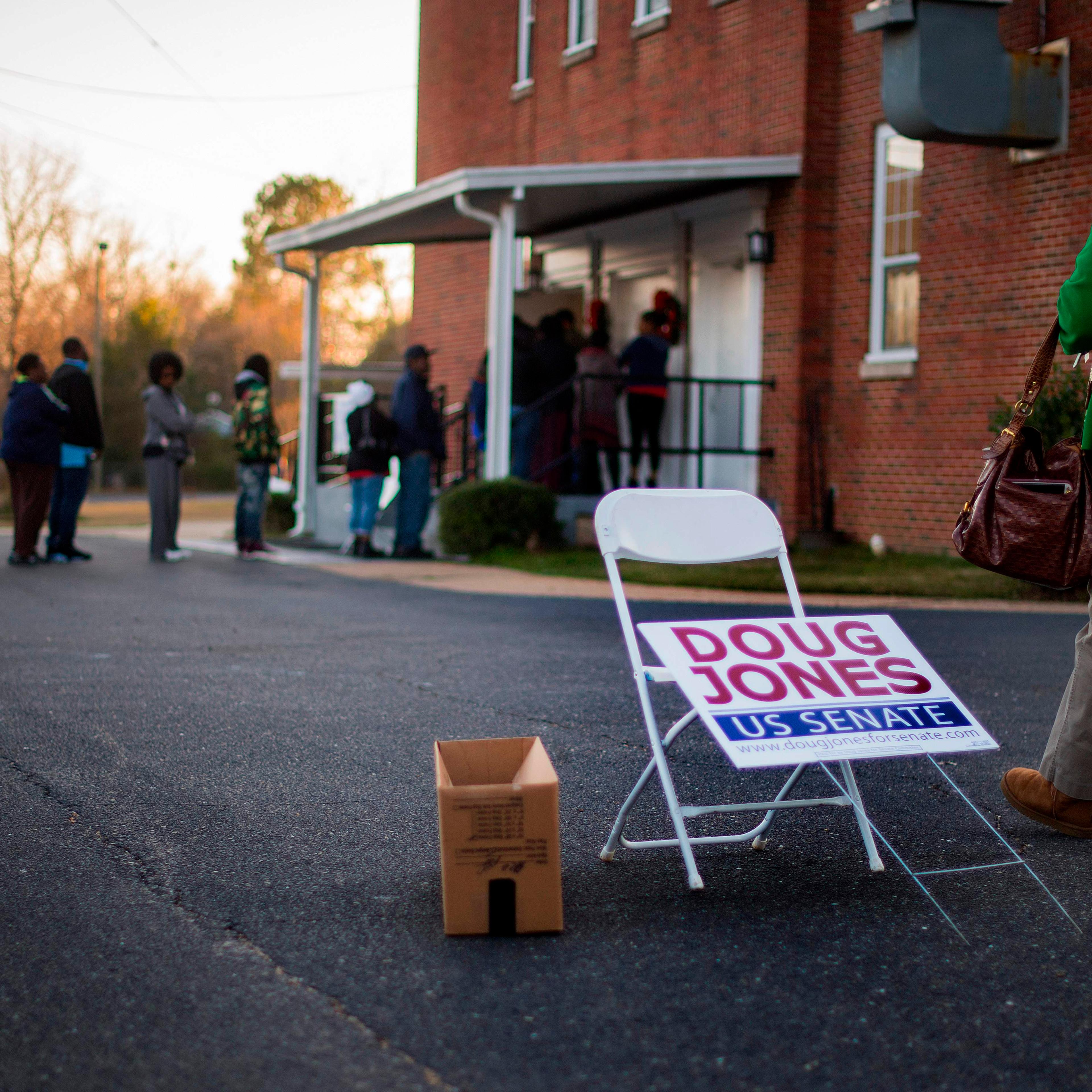 US-POLITICS-VOTE-ALABAMA