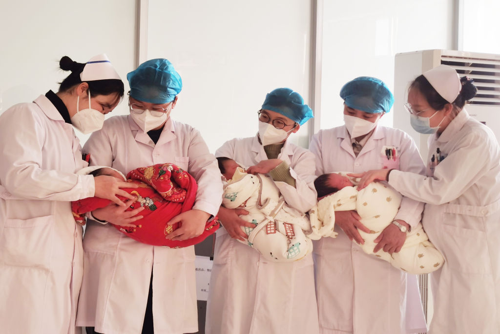 China records population decline