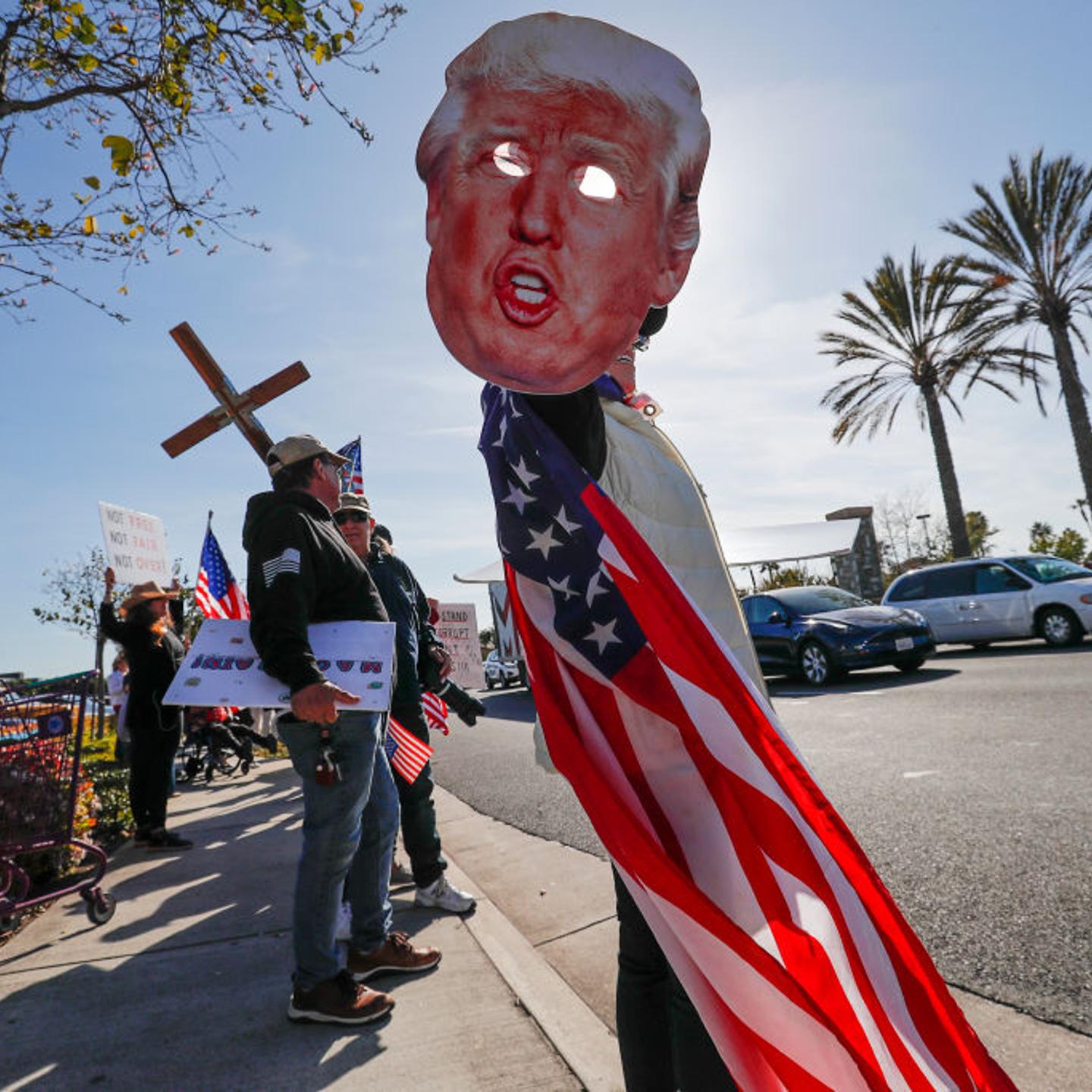 Trump supporters rally in Laguna Hills