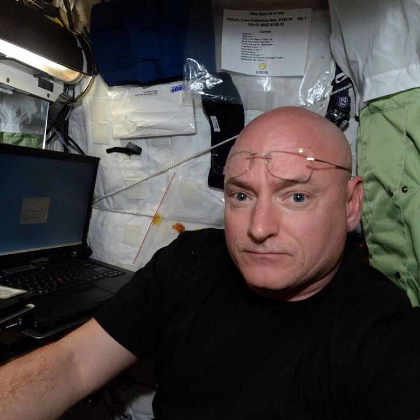 .@FLOTUS Thank you. Made it! Moving into crew quarters on @space_station to begin my #yearinspace.
