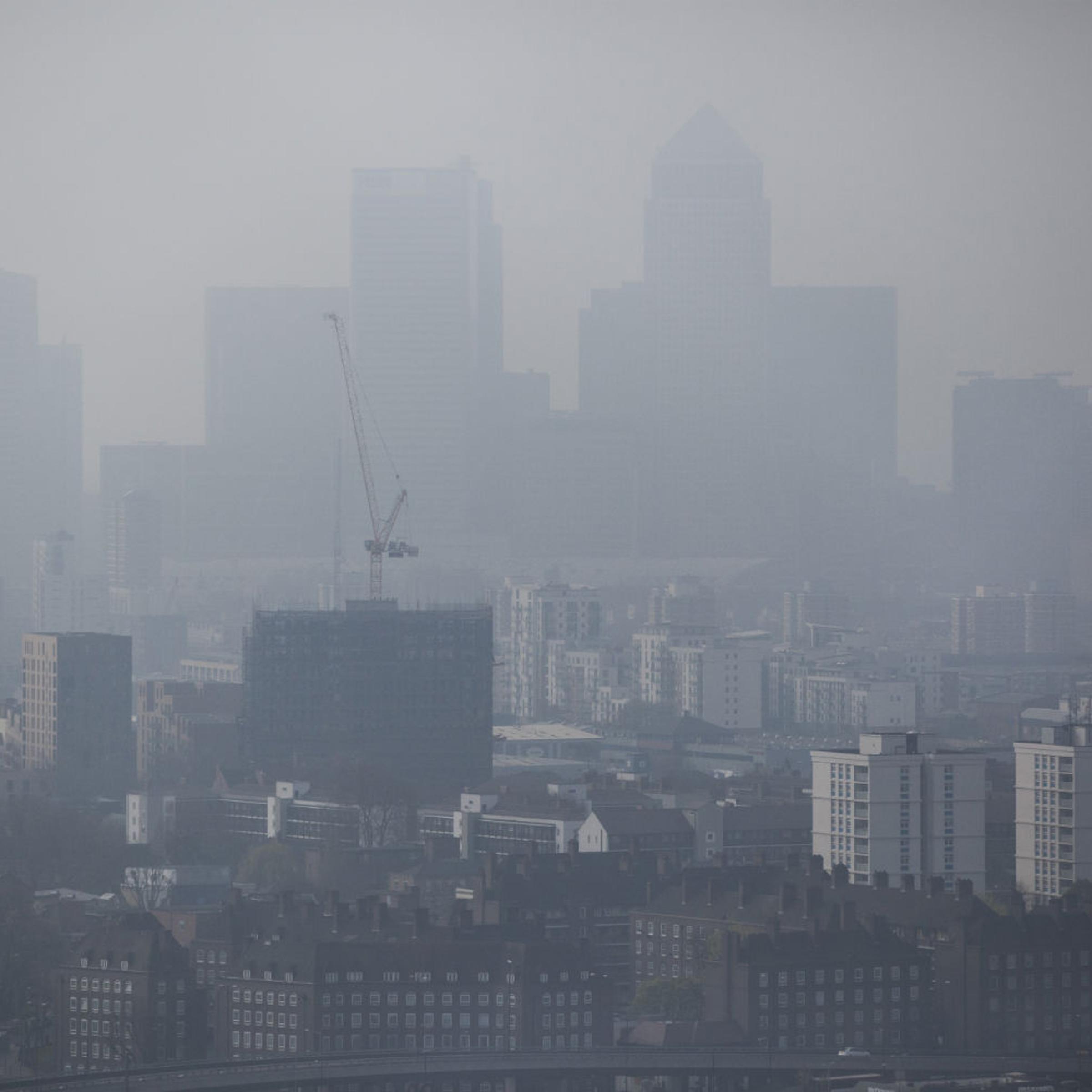 Smog levels are high in London
