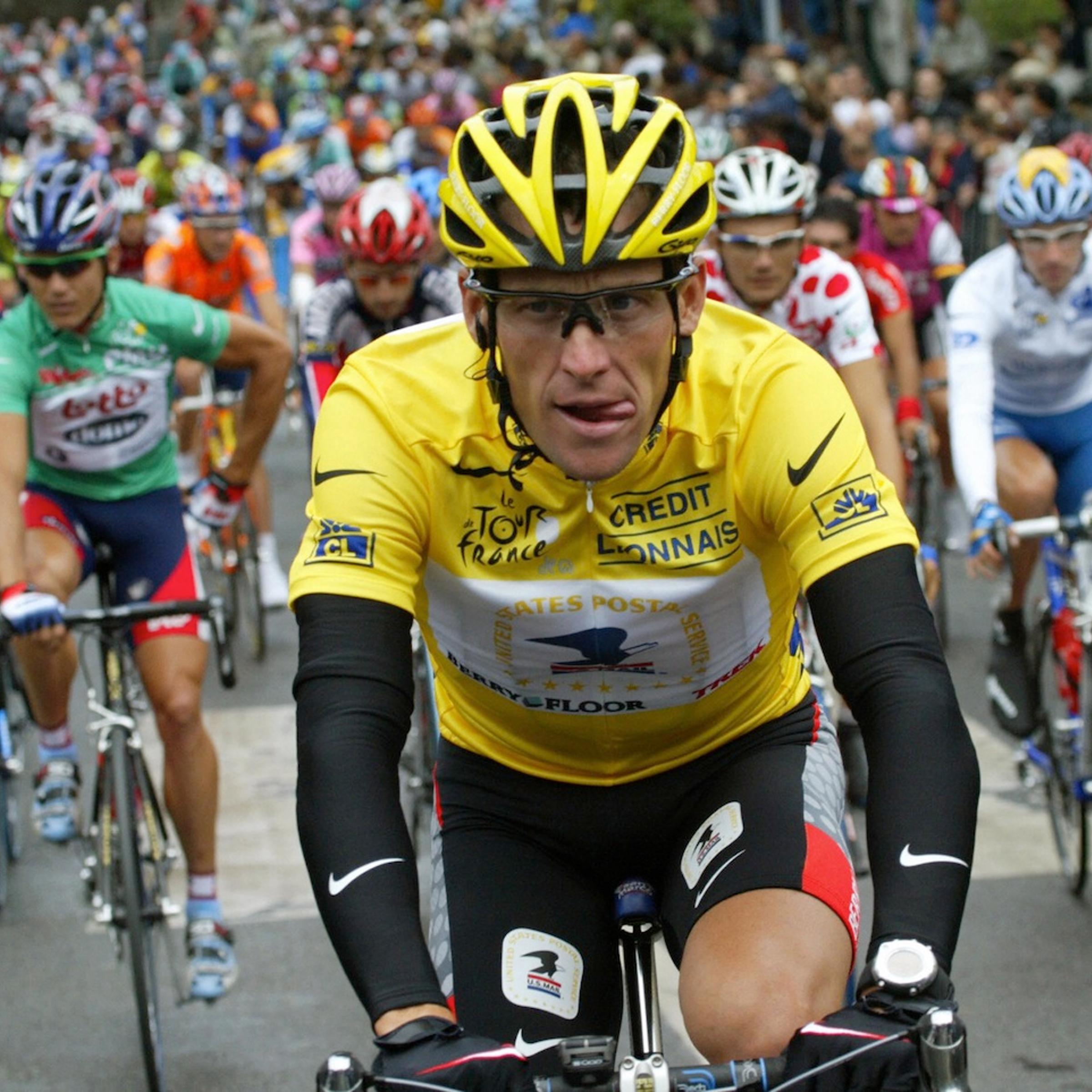 US Lance Armstrong (US Postal/USA) takes