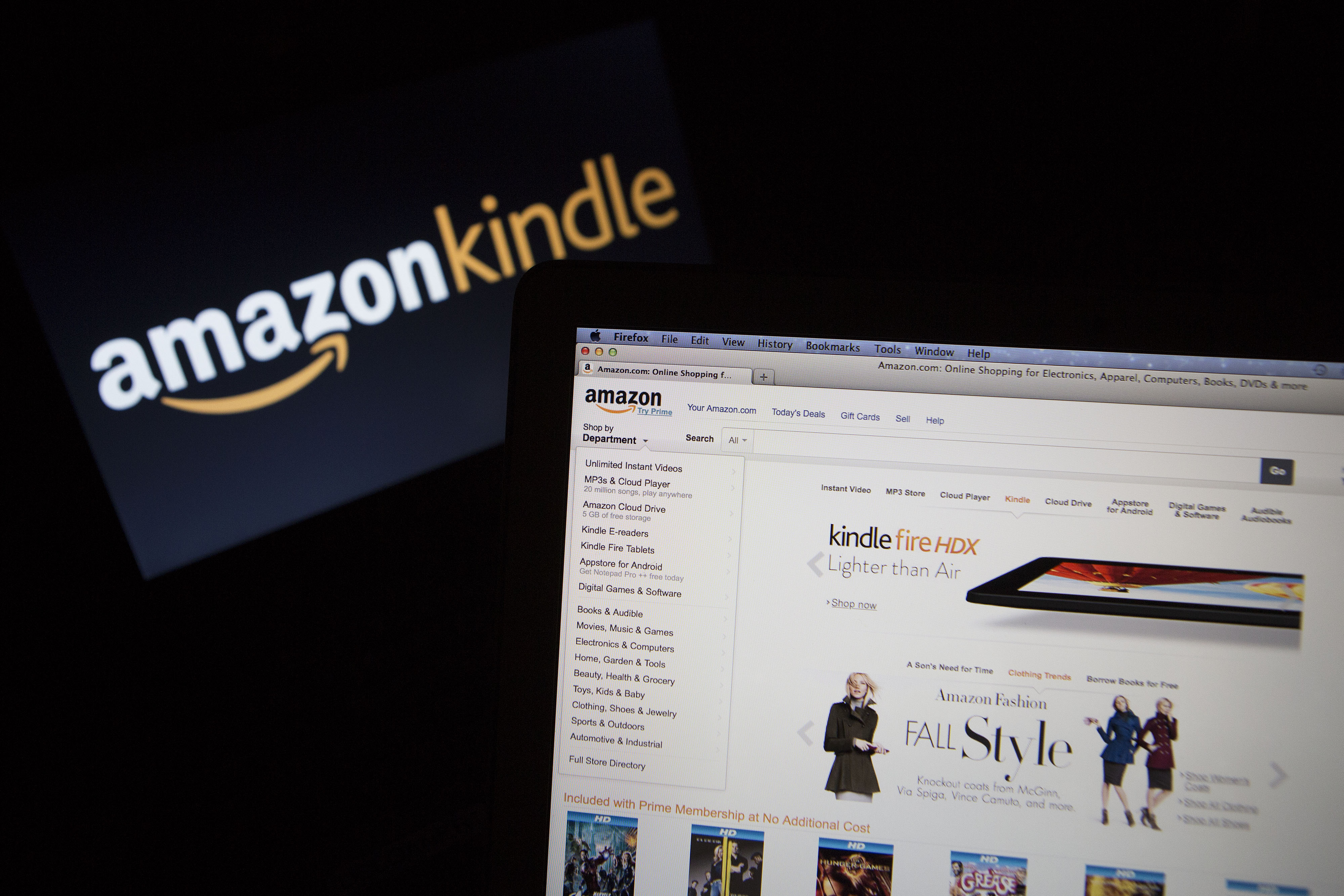 Amazon.com Illustrations Ahead Of Earnings