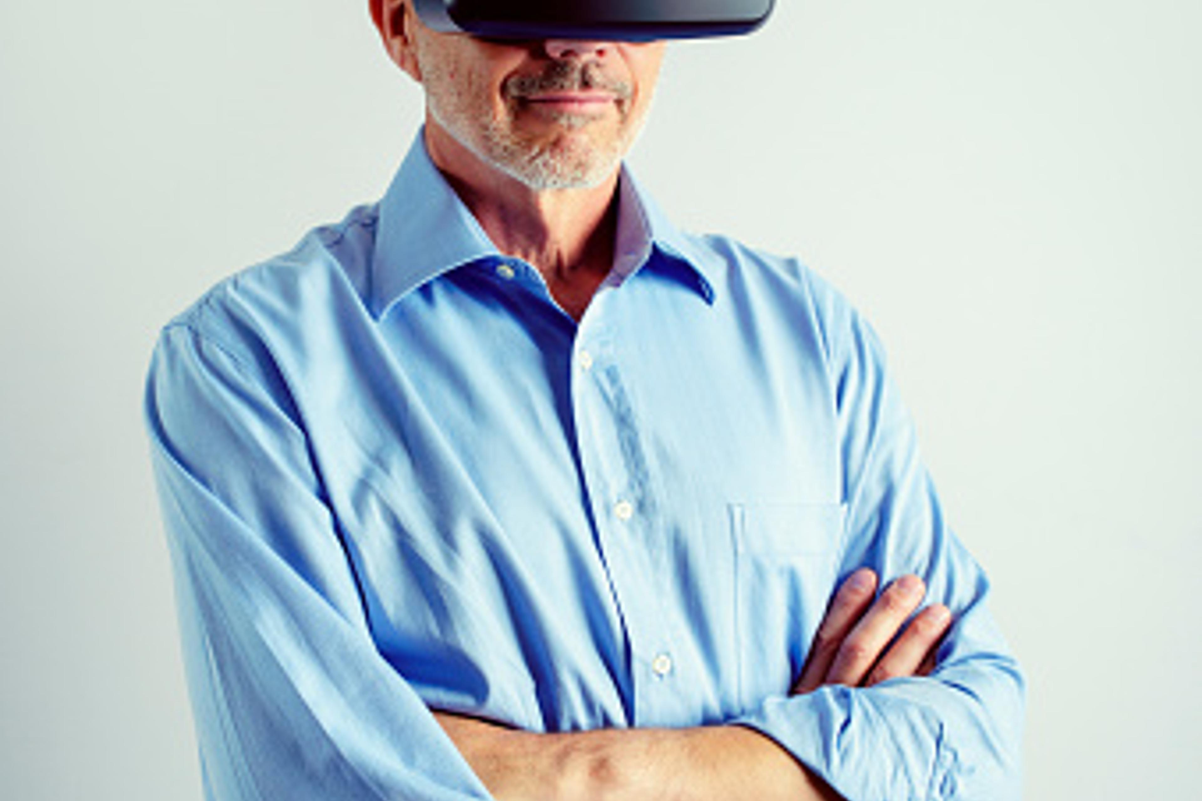 man-wearing-virtuality-reality-headset