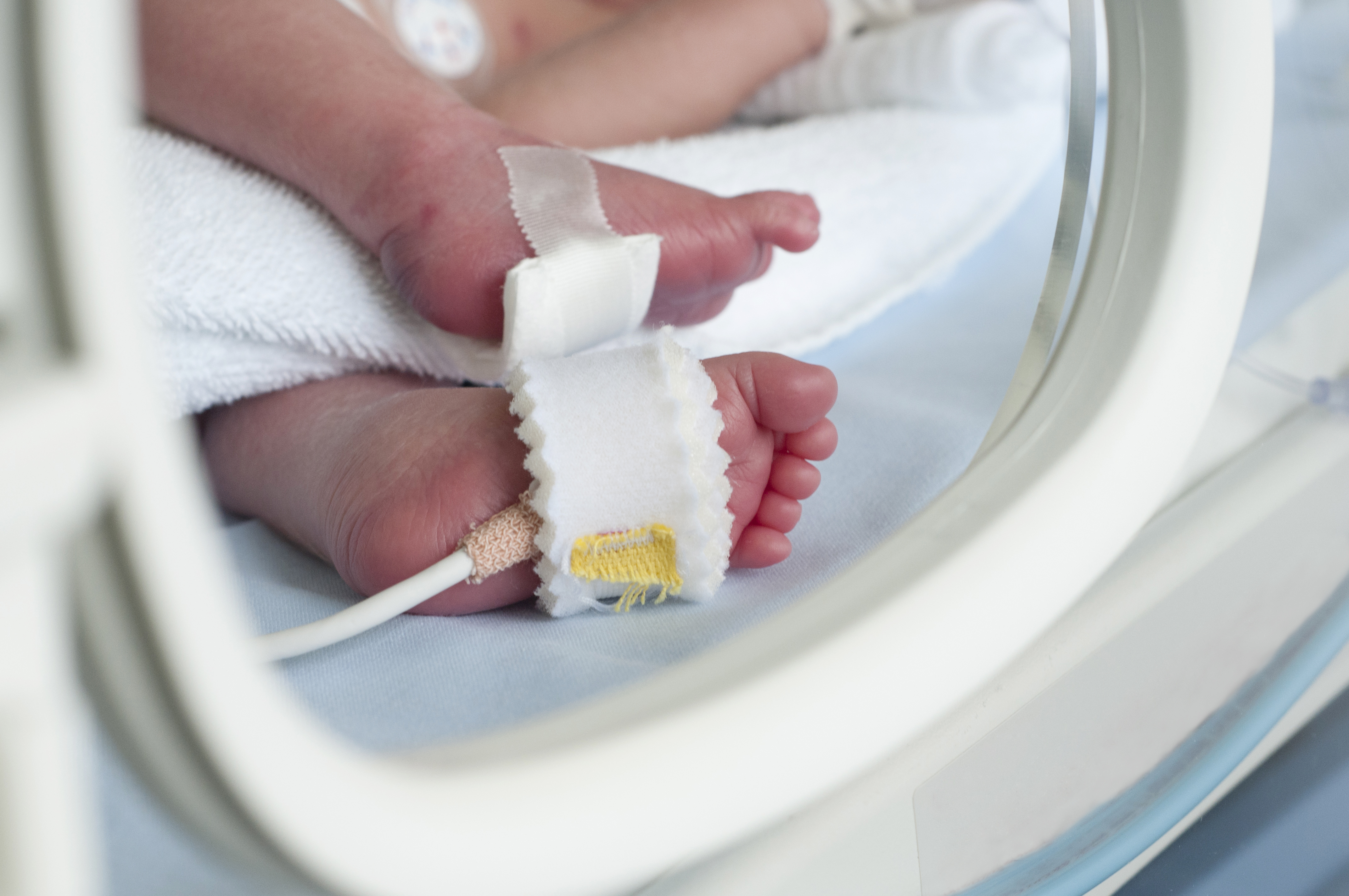 newborn rural drugs withdrawal