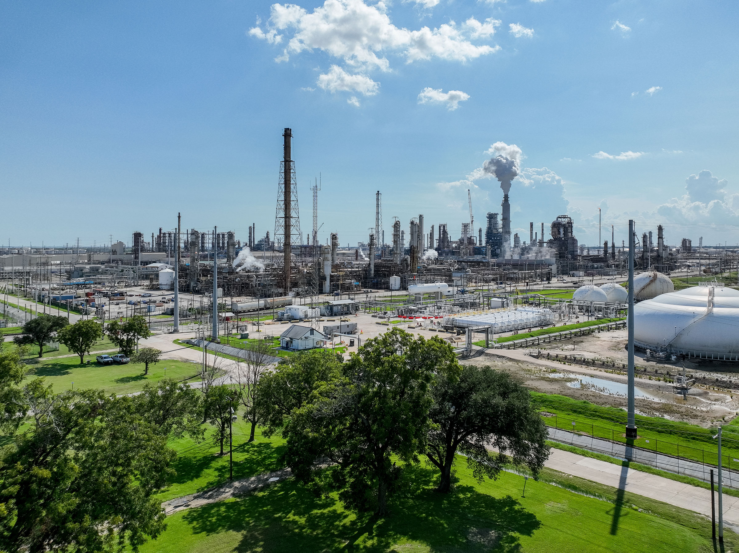 Texas Could Be the World’s Clean Energy Capital—If It Wants