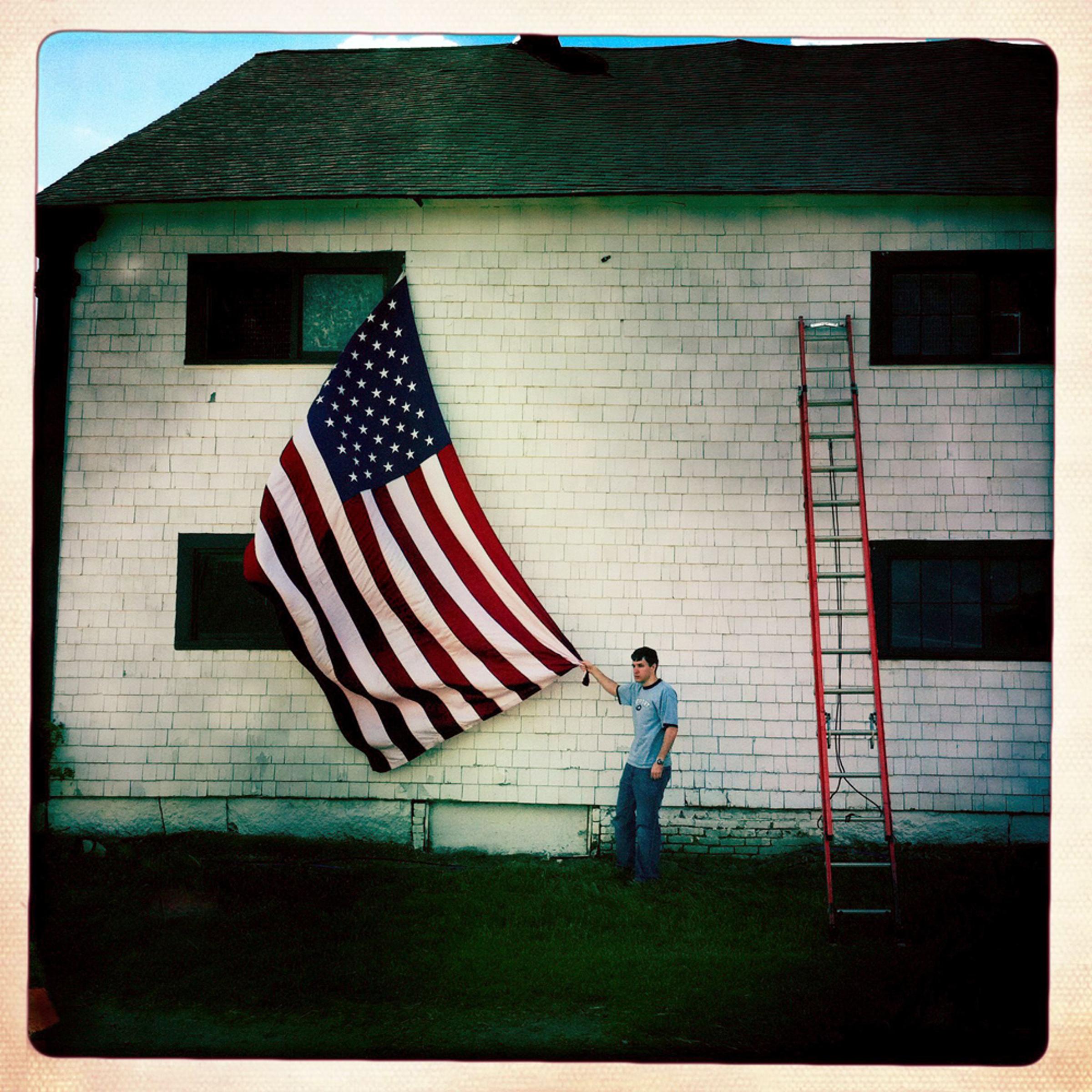 Former Massachusetts Governor Mitt Romney announces that he is entering the race for the 2012 U.S. Republican presidential nomination at a farm in Stratham, New Hampshire. June 2, 2011.