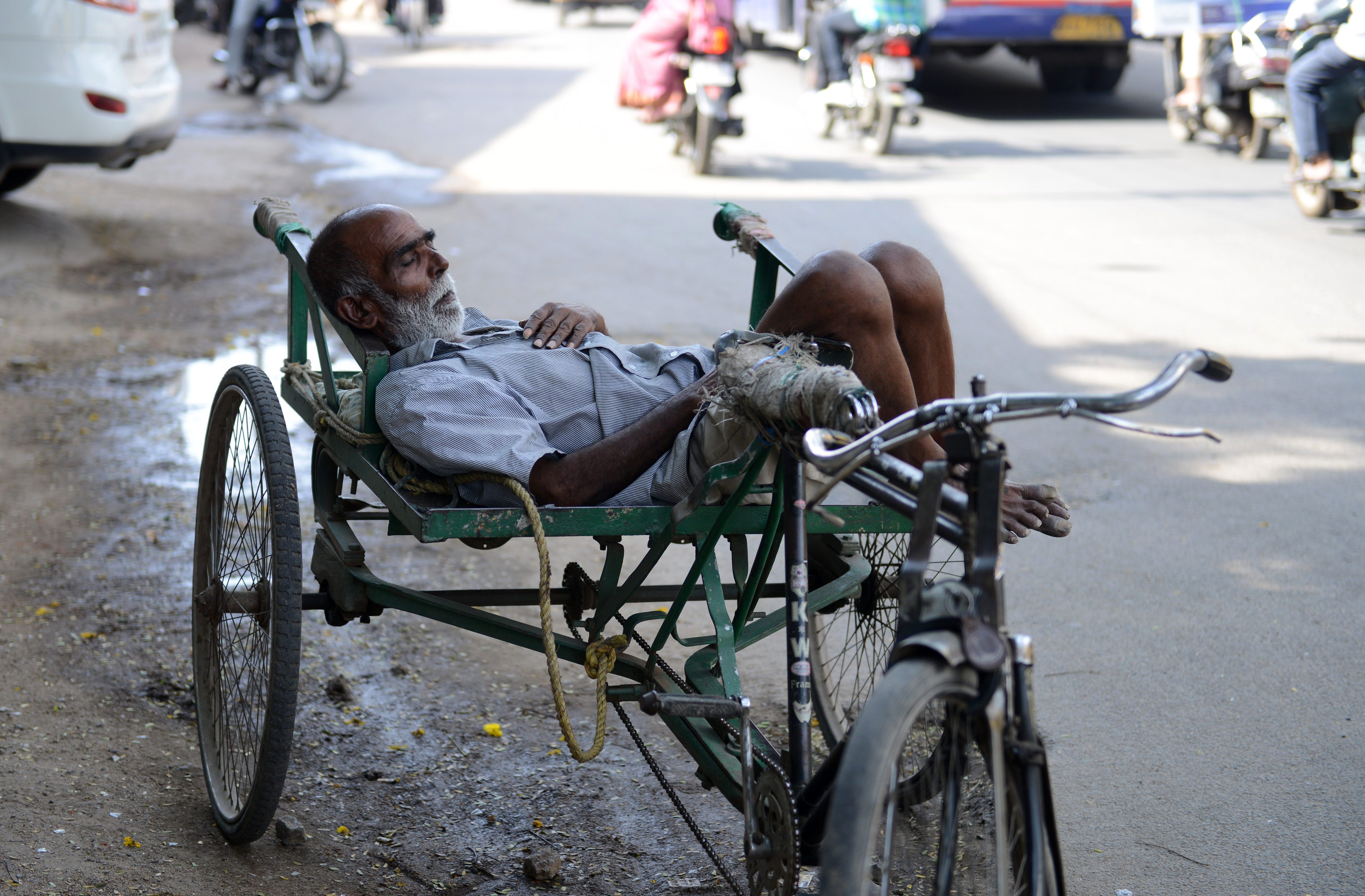 INDIA-WEATHER-HEAT