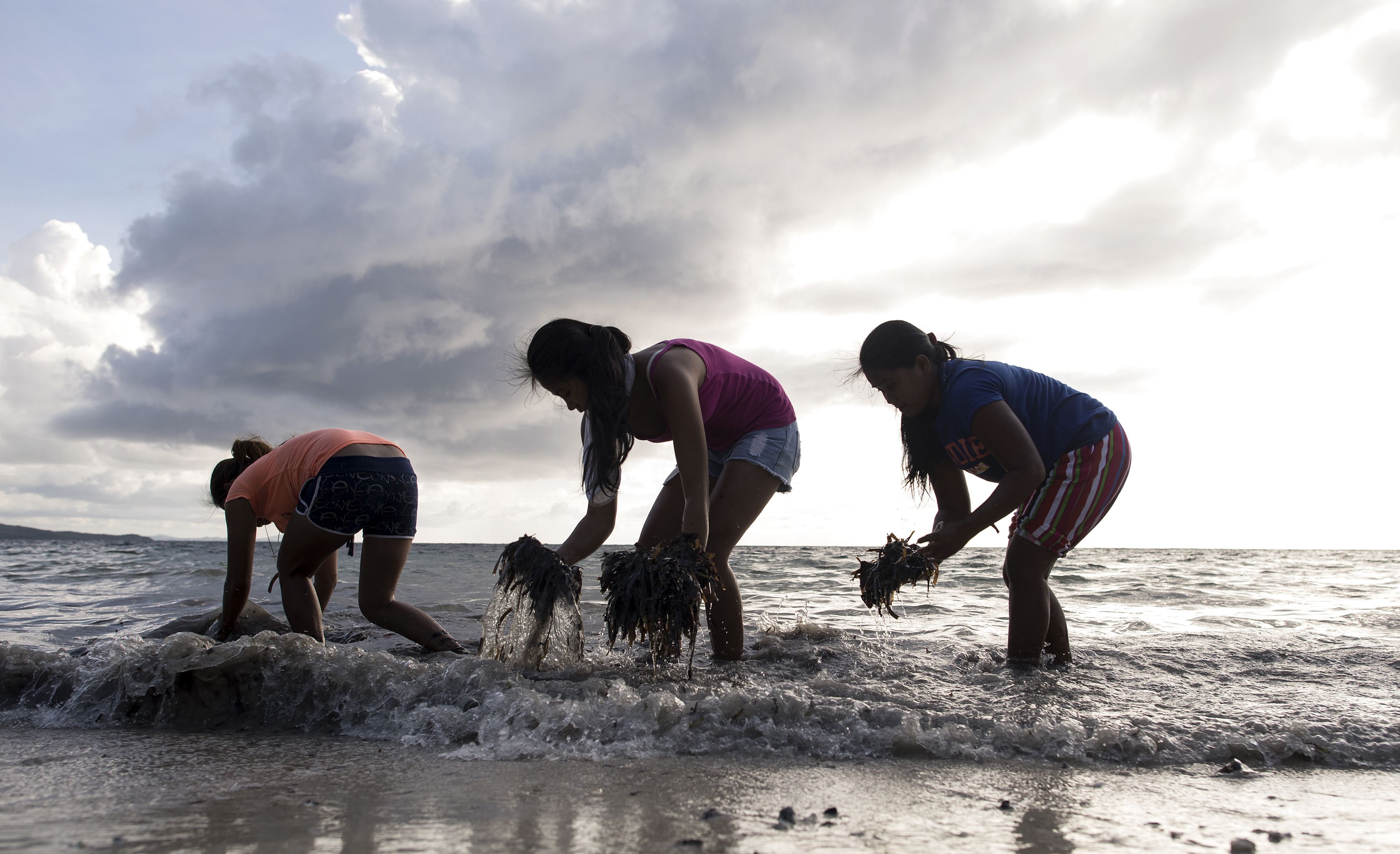 DOUNIAMAG-PHILIPPINES-ENVIRONMENT-TOURISM-BORACAY