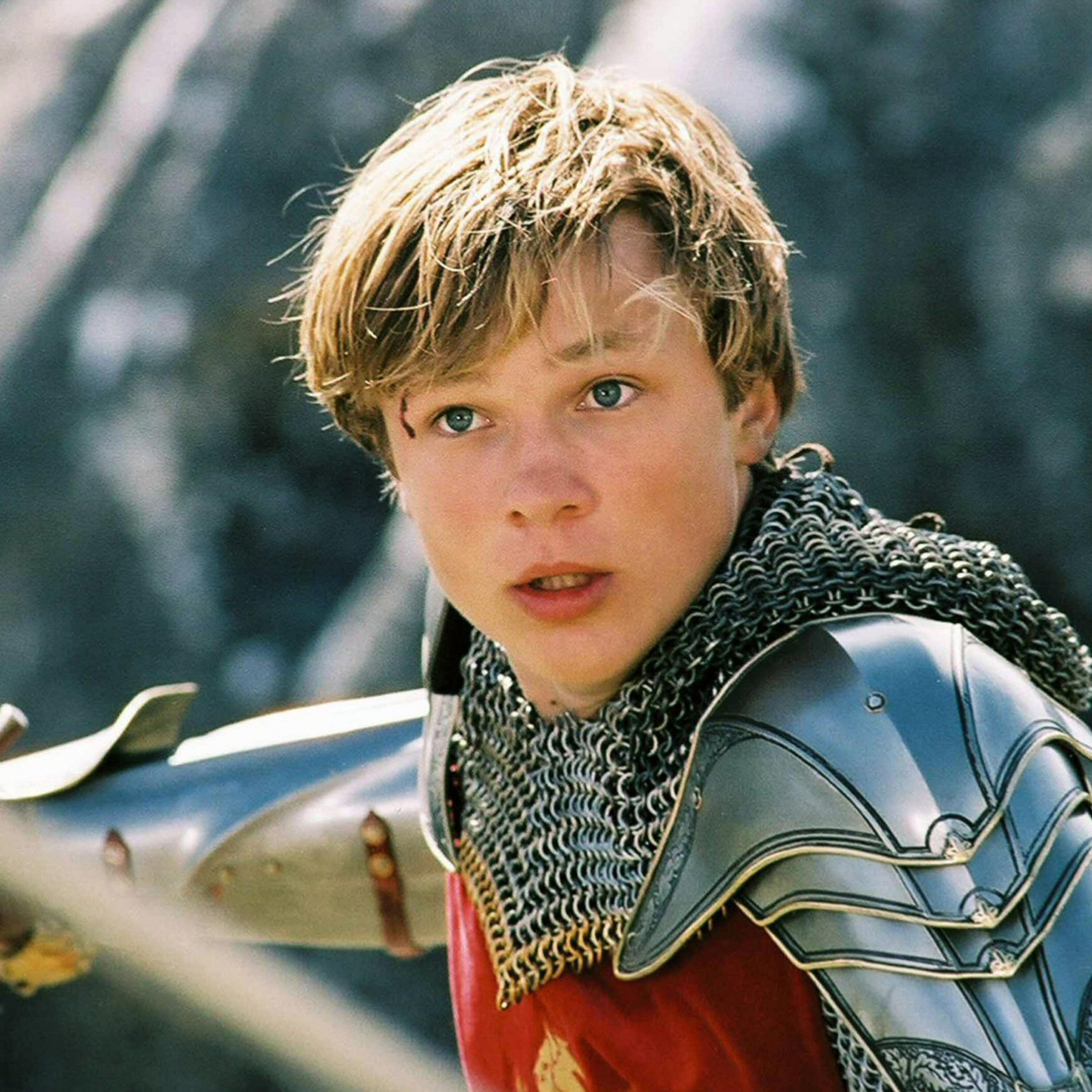 William Moseley as Peter Pevensie in The Chronicles of Narnia: The Lion, the Witch and the Wardrobe.