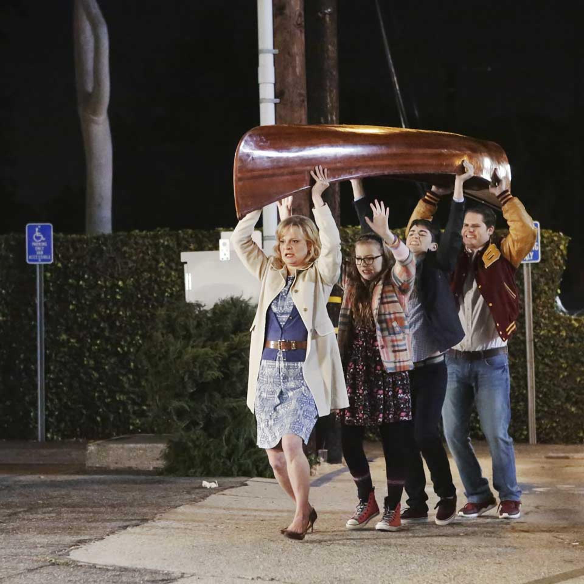 the-real-o-neals-abc-martha-plimpton-noah-galvin