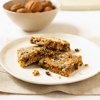 energy-bars-plate