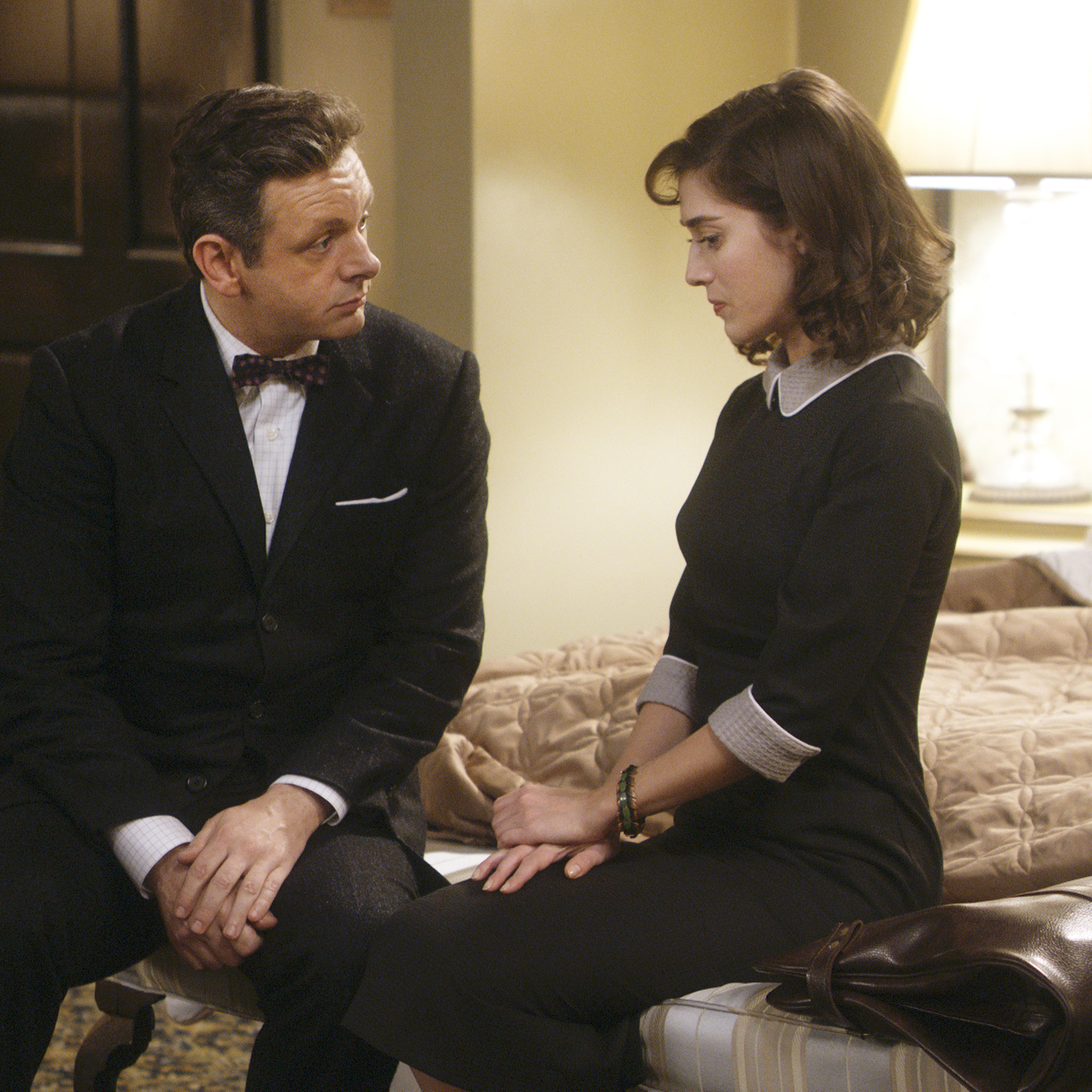 Michael Sheen as Dr. William Masters and Lizzy Caplan as Virginia Johnson in Masters of Sex (season 2, episode 3)