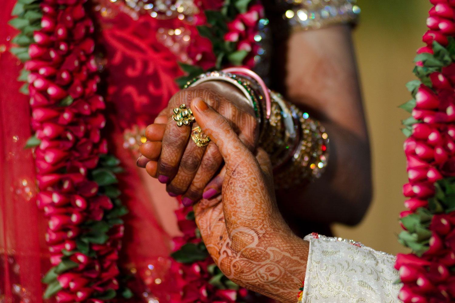Voters in the constituency of Tonk-Sawai Madhopur in India's Rajasthan state can get a free wedding by voting for a local independent candidate