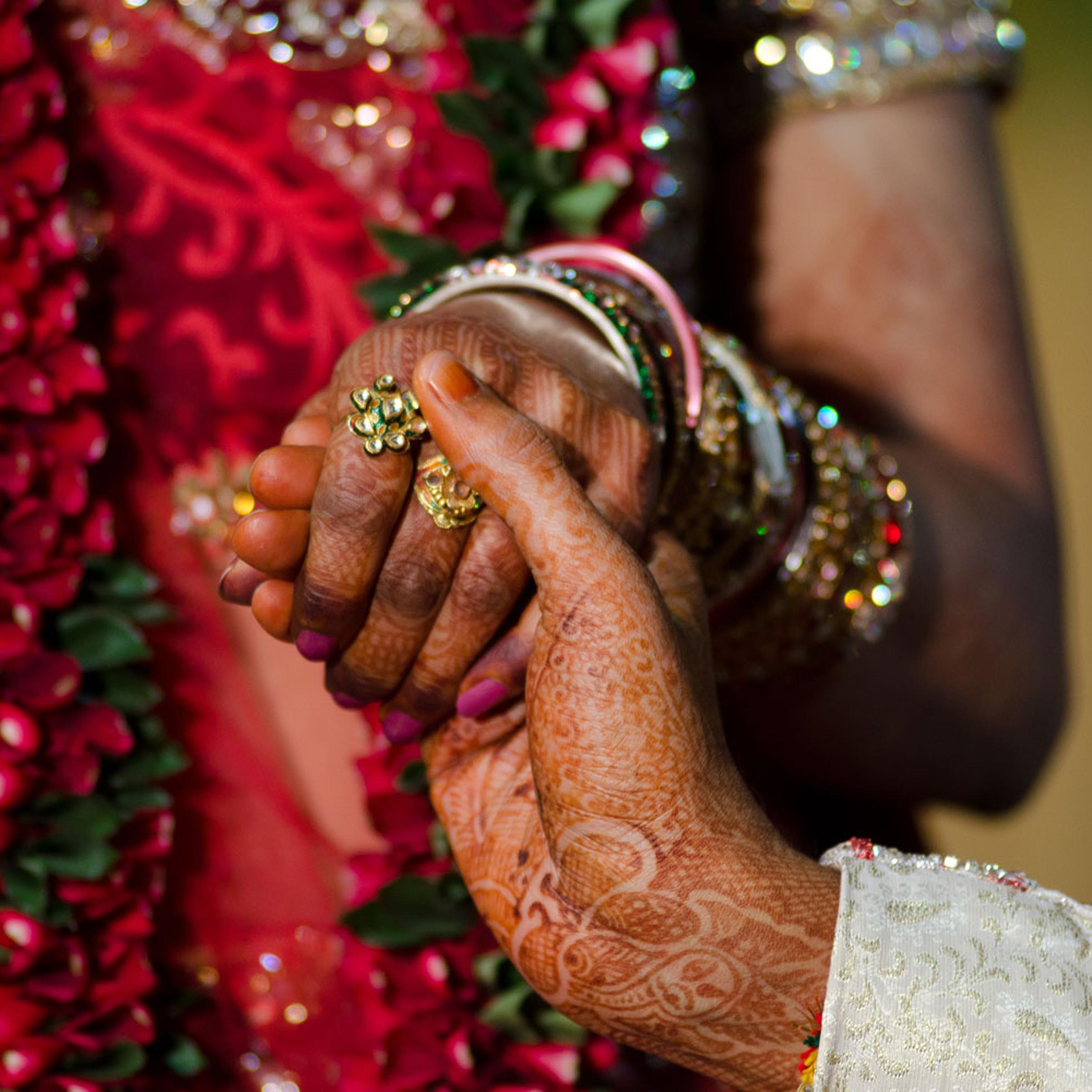 Voters in the constituency of Tonk-Sawai Madhopur in India's Rajasthan state can get a free wedding by voting for a local independent candidate