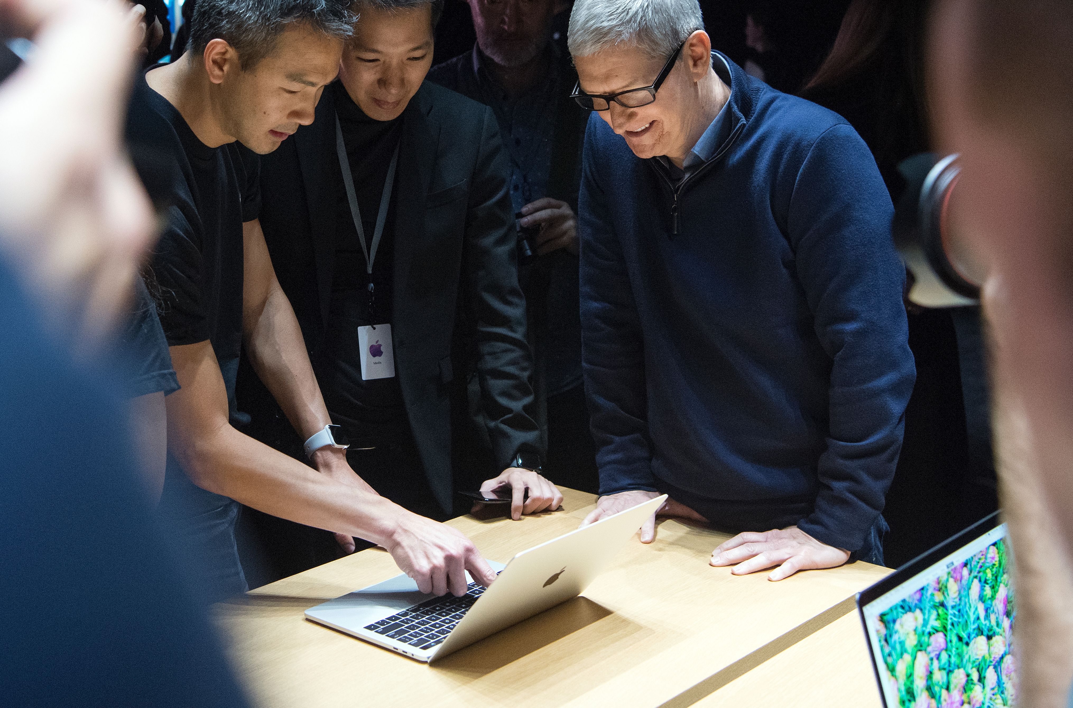 US-IT-APPLE-NEWS-FEED