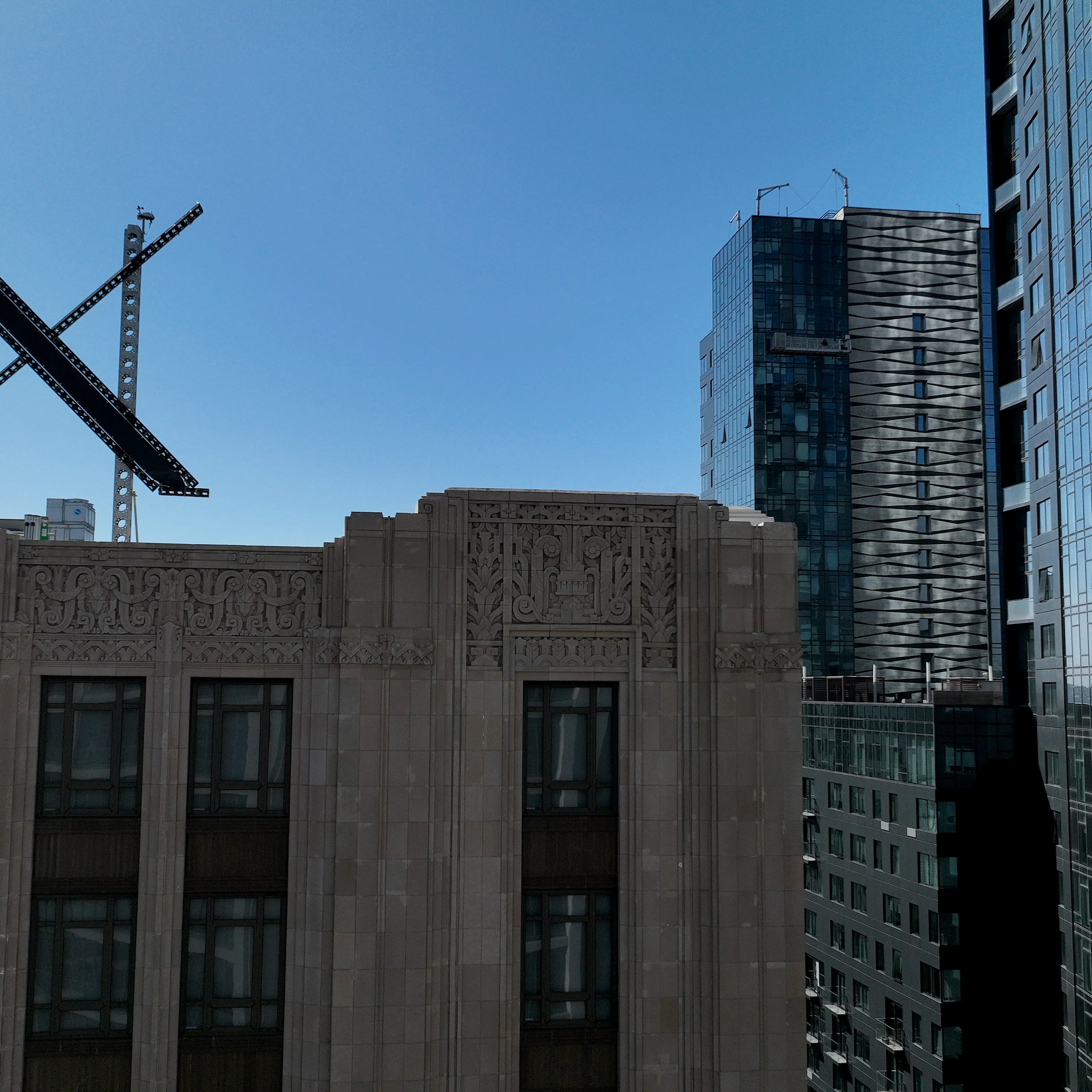 Twitter Starts To Rebrand Its San Francisco Headquarters With Giant X Logo