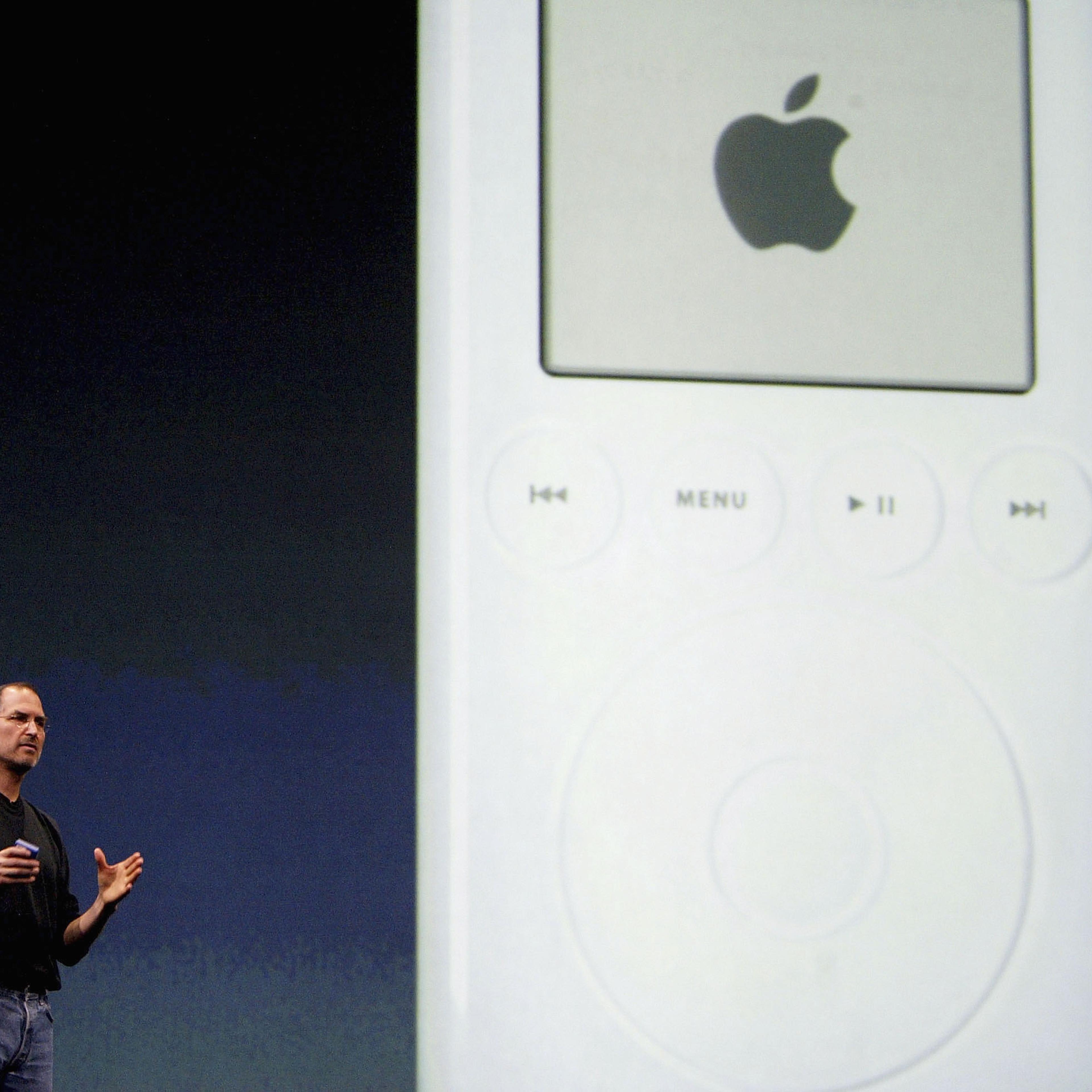 Apple Launch iTunes Music Store In London