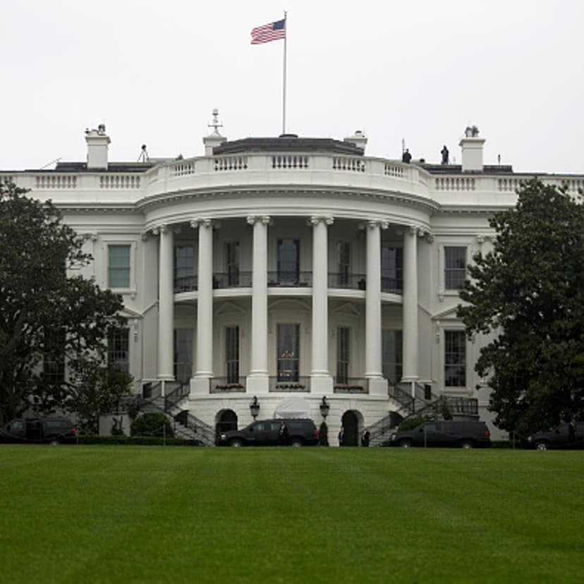 President Donald Trump's motorcade arrives at the White House