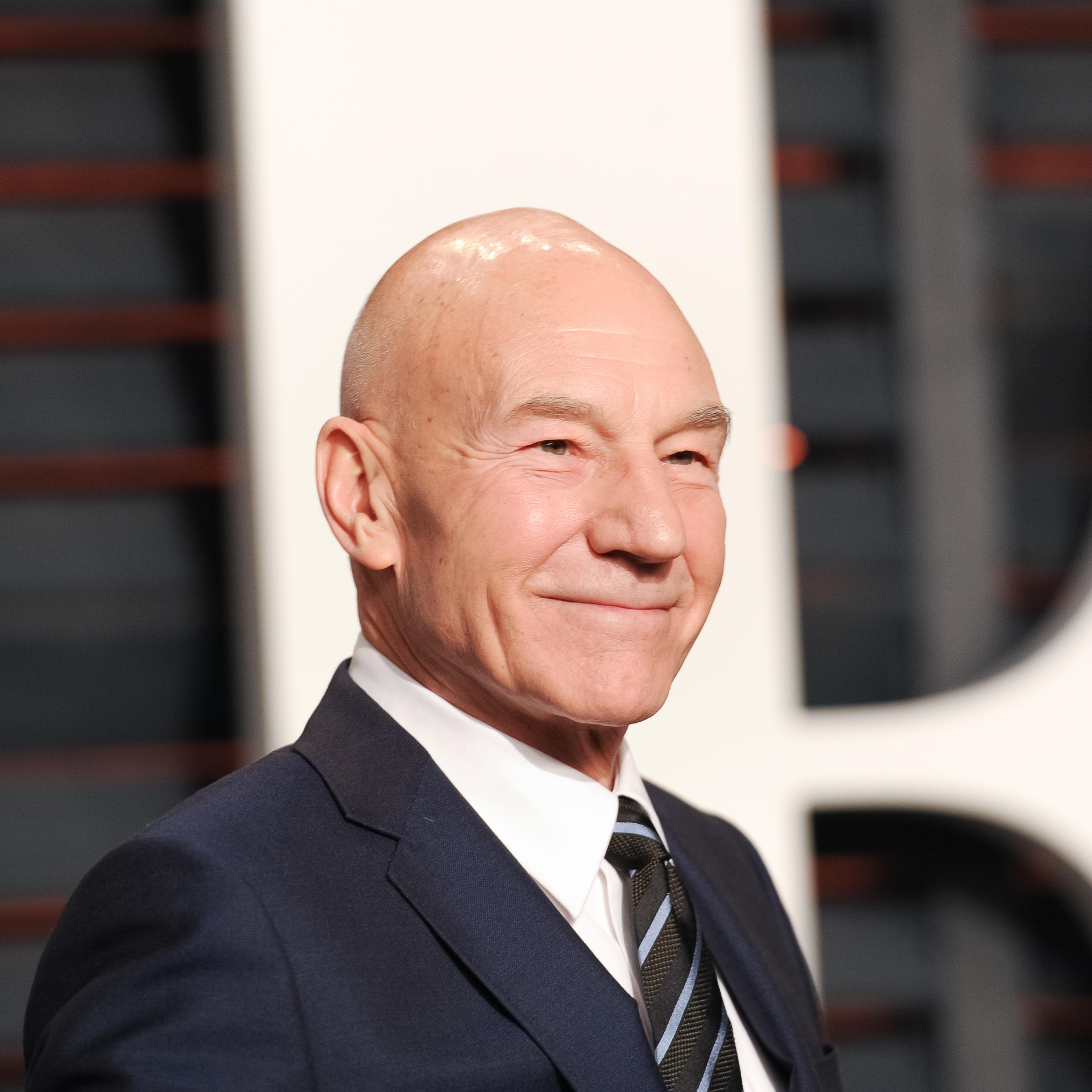VANITY FAIR OSCAR PARTY 2015 - Red Carpet Arrivals