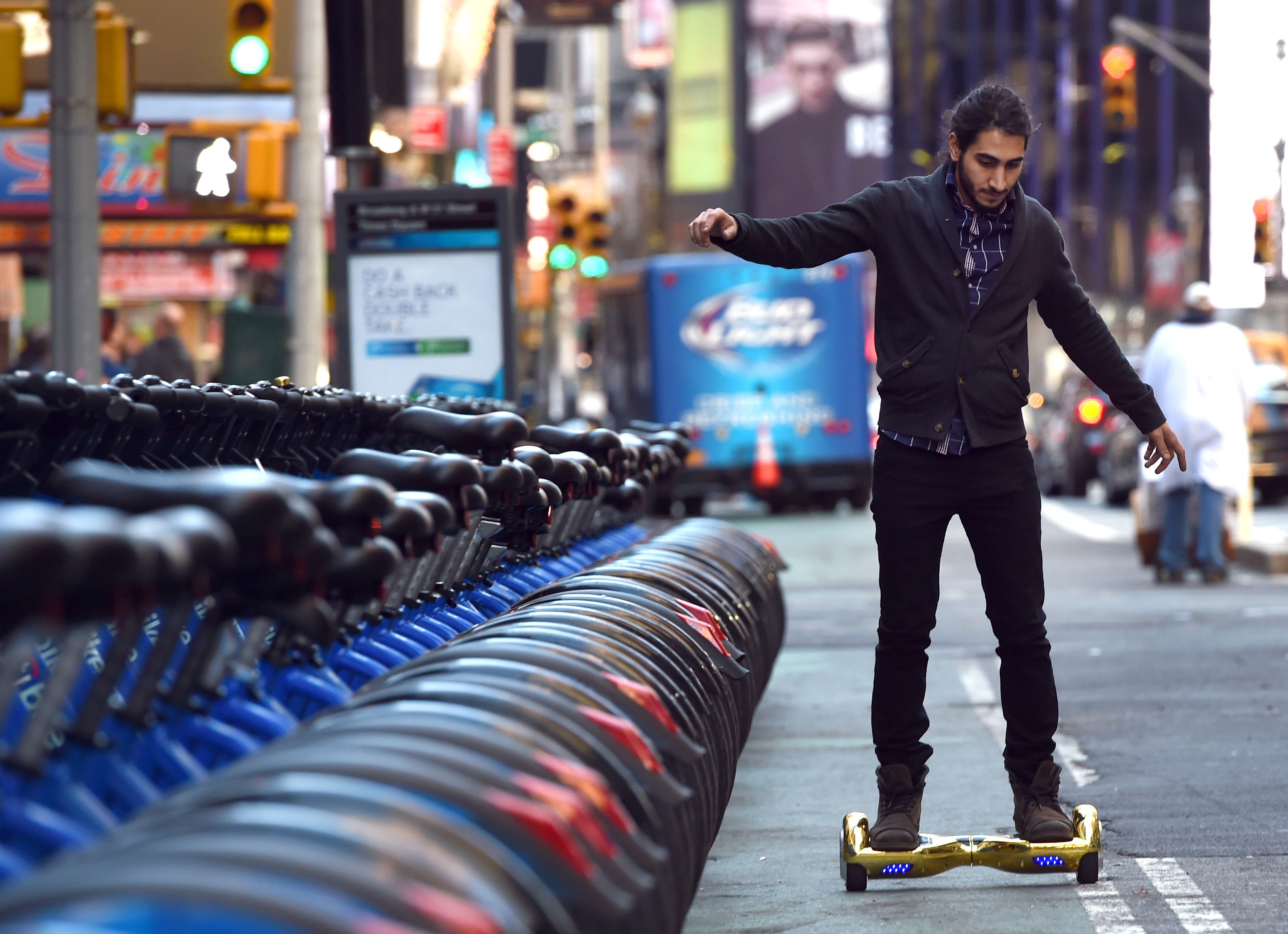 US-LIFESTYLE-TRANSPORT-TECHNOLOGY