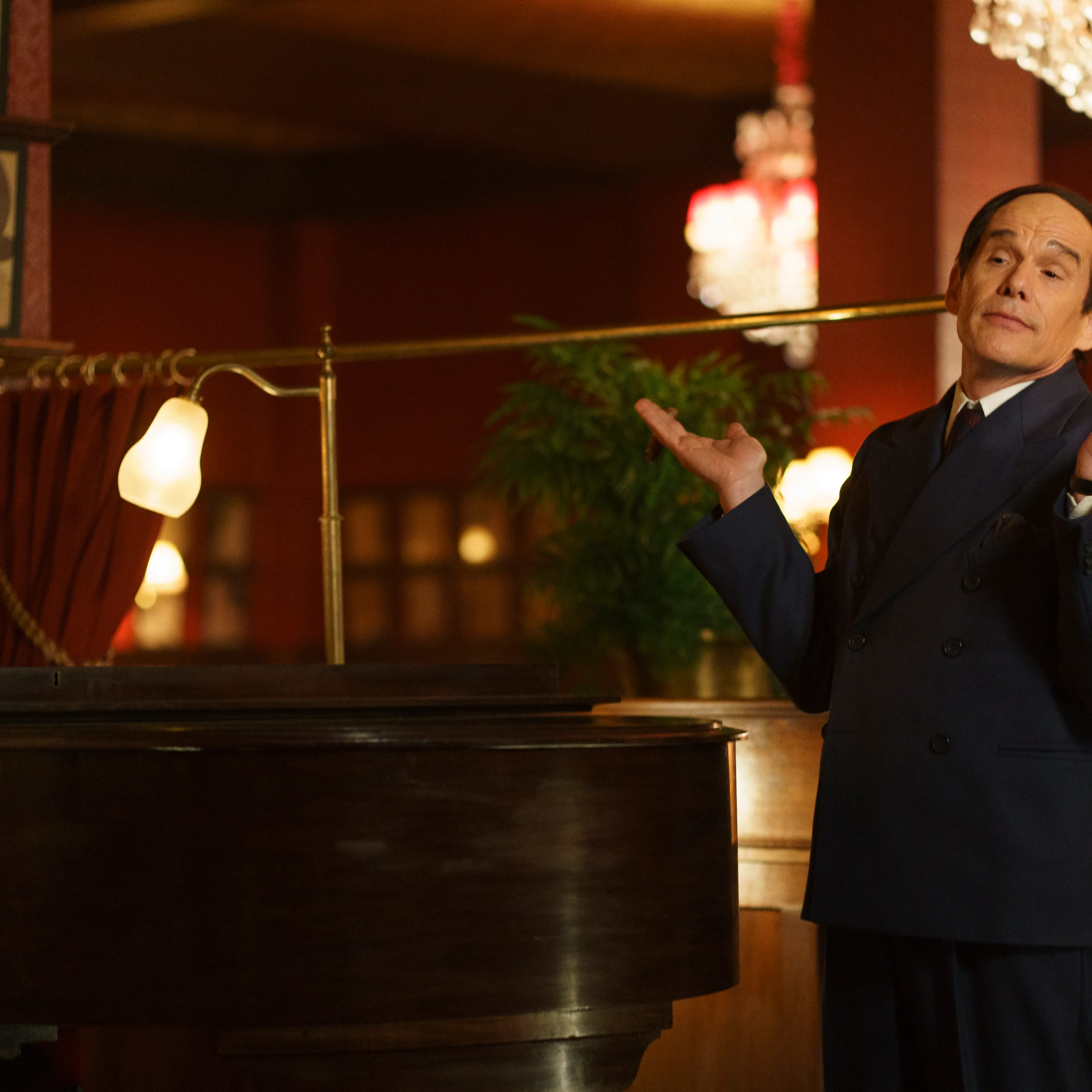 Ethan Hawke as Lorenz Hart