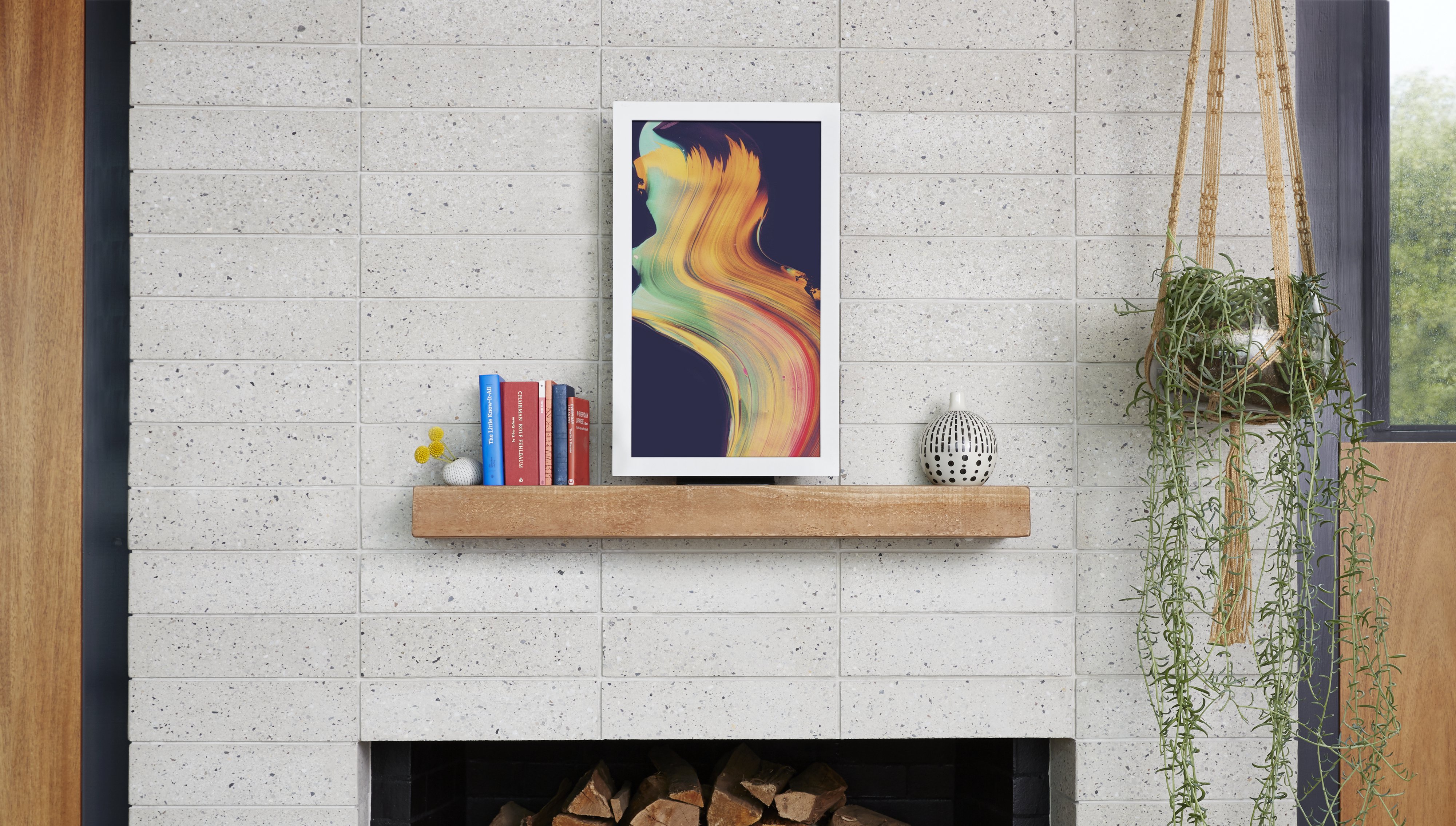 EO2 Frame