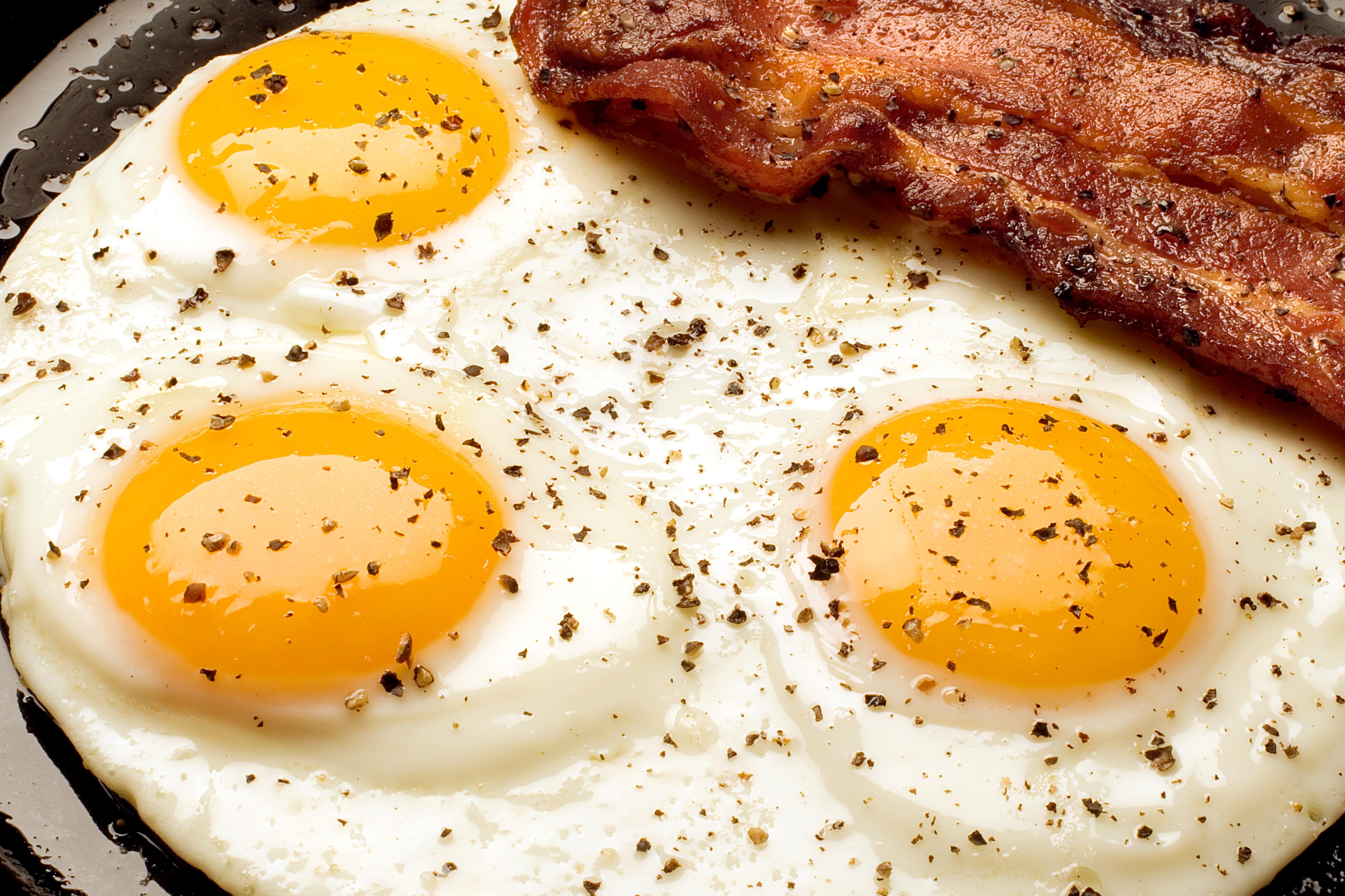Are Eggs and Smoking Equally Bad for Your Heart?