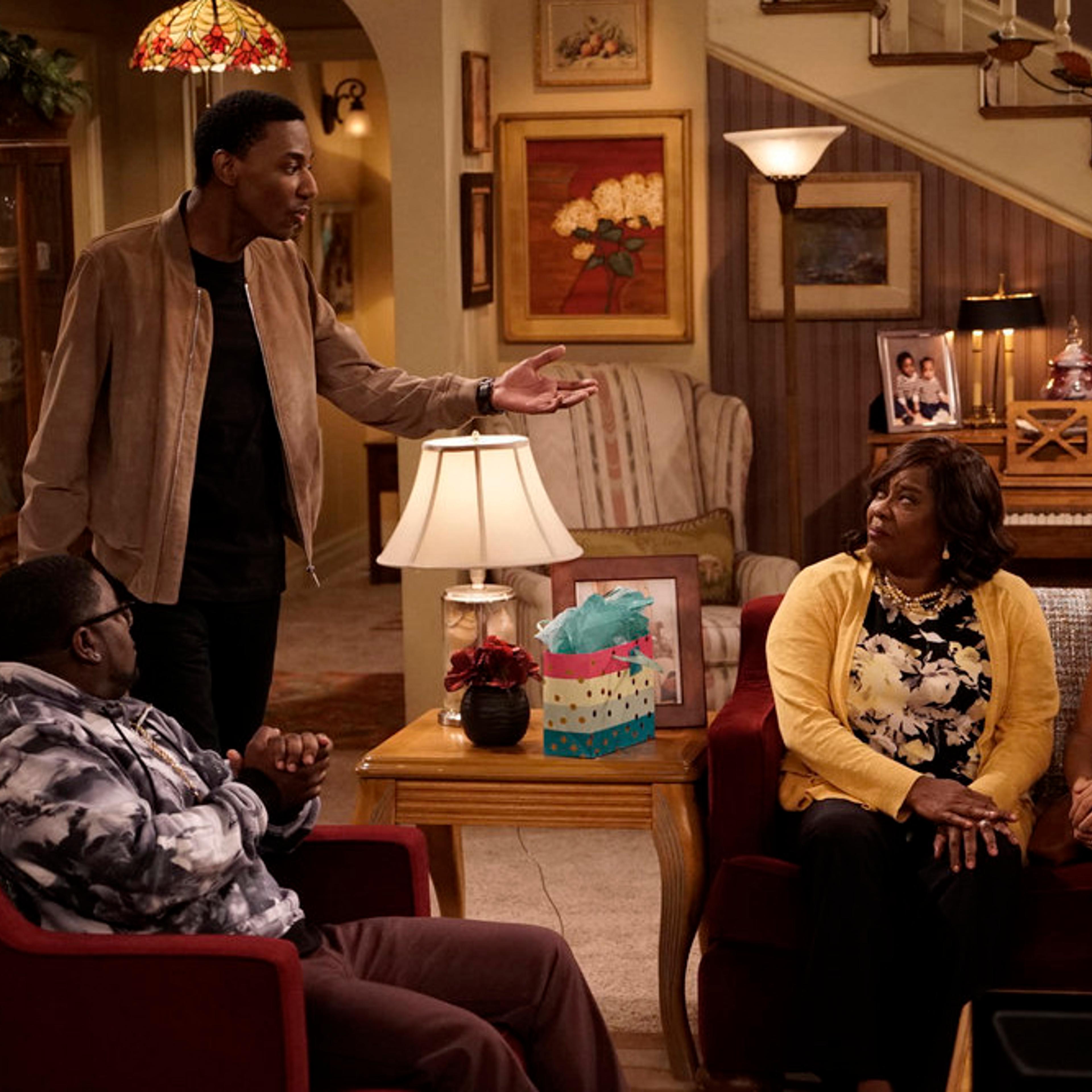 THE CARMICHAEL SHOW -- "Fallen Heroes" Episode 202 -- Pictured: (l-r) Lil Rel Howery as Bobby Carmichael, Jerrod Carmichael as Jerrod Carmichael, Loretta Devine as Cynthia Carmichael, Amber Stevens West as Maxine -- (Photo by: Chris Haston/NBC)