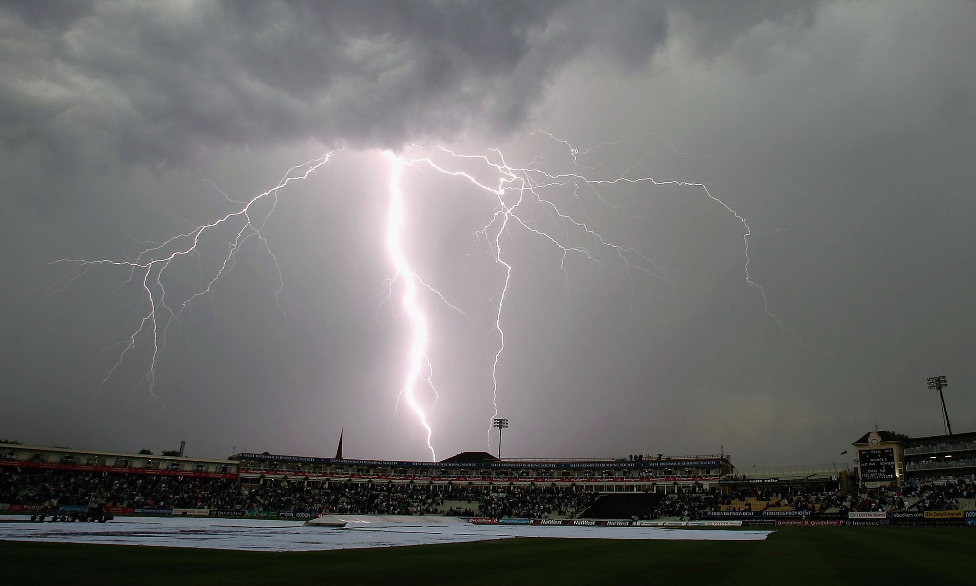 WATCH: Lightning Strike in NYC Caught on Video