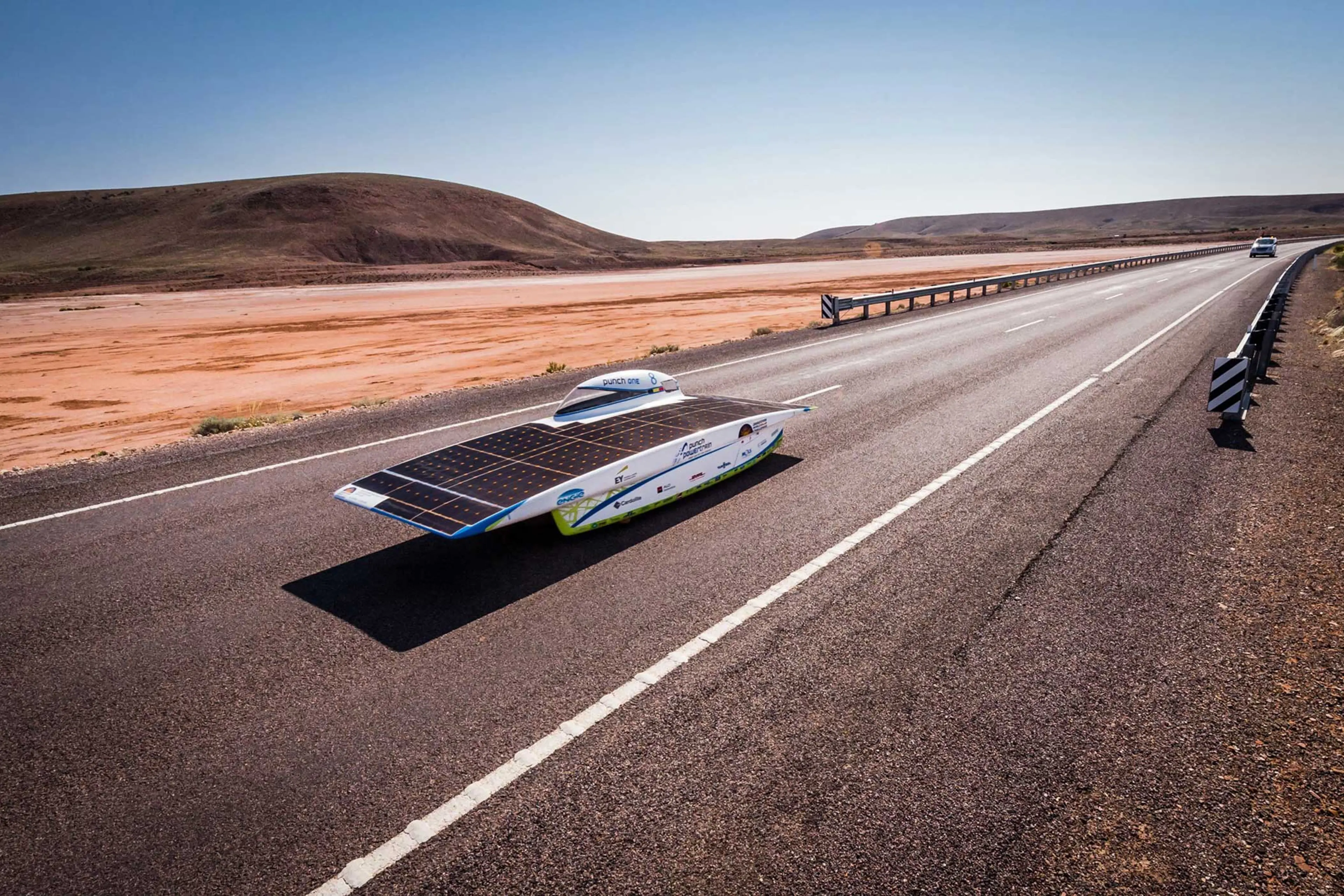 Solar Rally World Solar Challenge: See the Solar-Powered Cars Racing