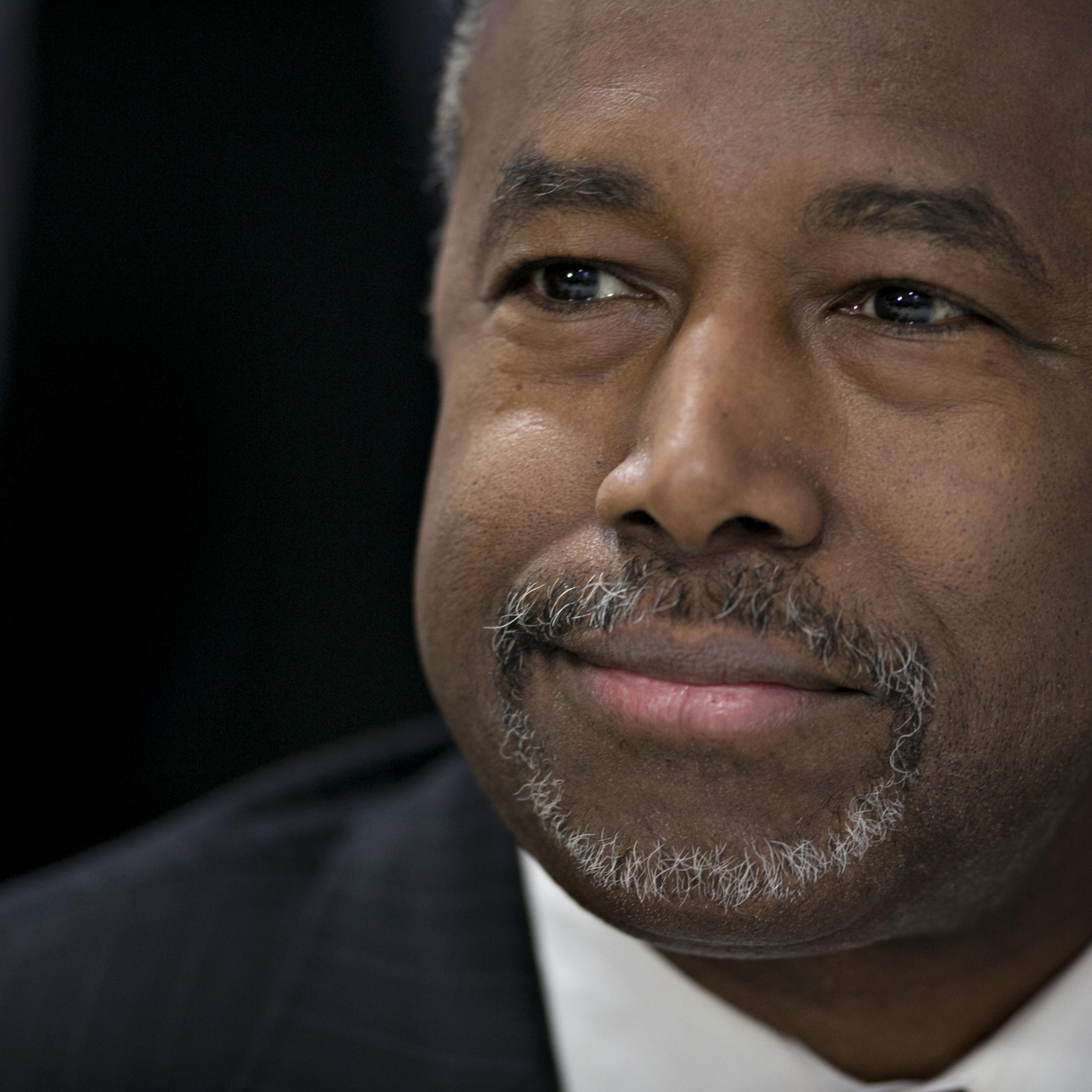 Ben Carson, retired neurosurgeon and 2016 Republican presidential candidate, listens to a question during a Bloomberg Politics interview in Des Moines, Iowa, U.S., on Wednesday, Jan. 27, 2016. Carson has made his Christian faith and the kind of issues th