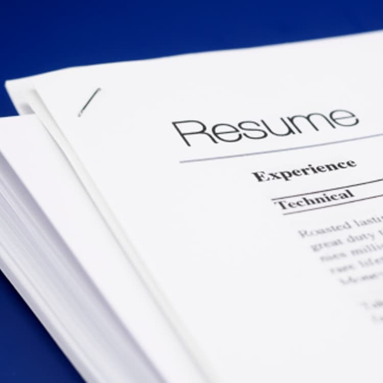resume-close-up