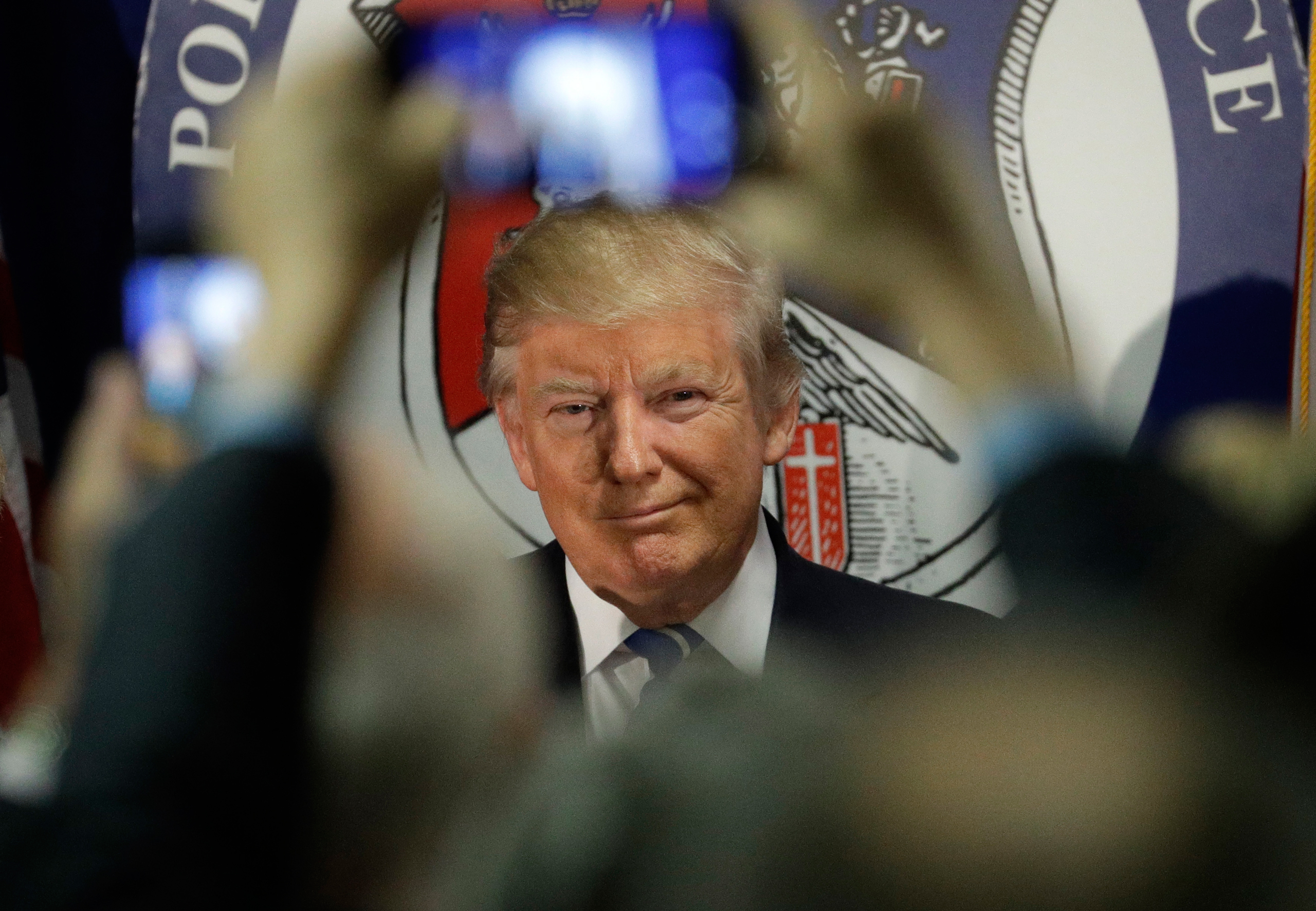 Republican presidential candidate Donald Trump meets with people after speaking at the Polish National Alliance, Wednesday, Sept. 28, 2016, in Chicago. (AP Photo/John Locher)