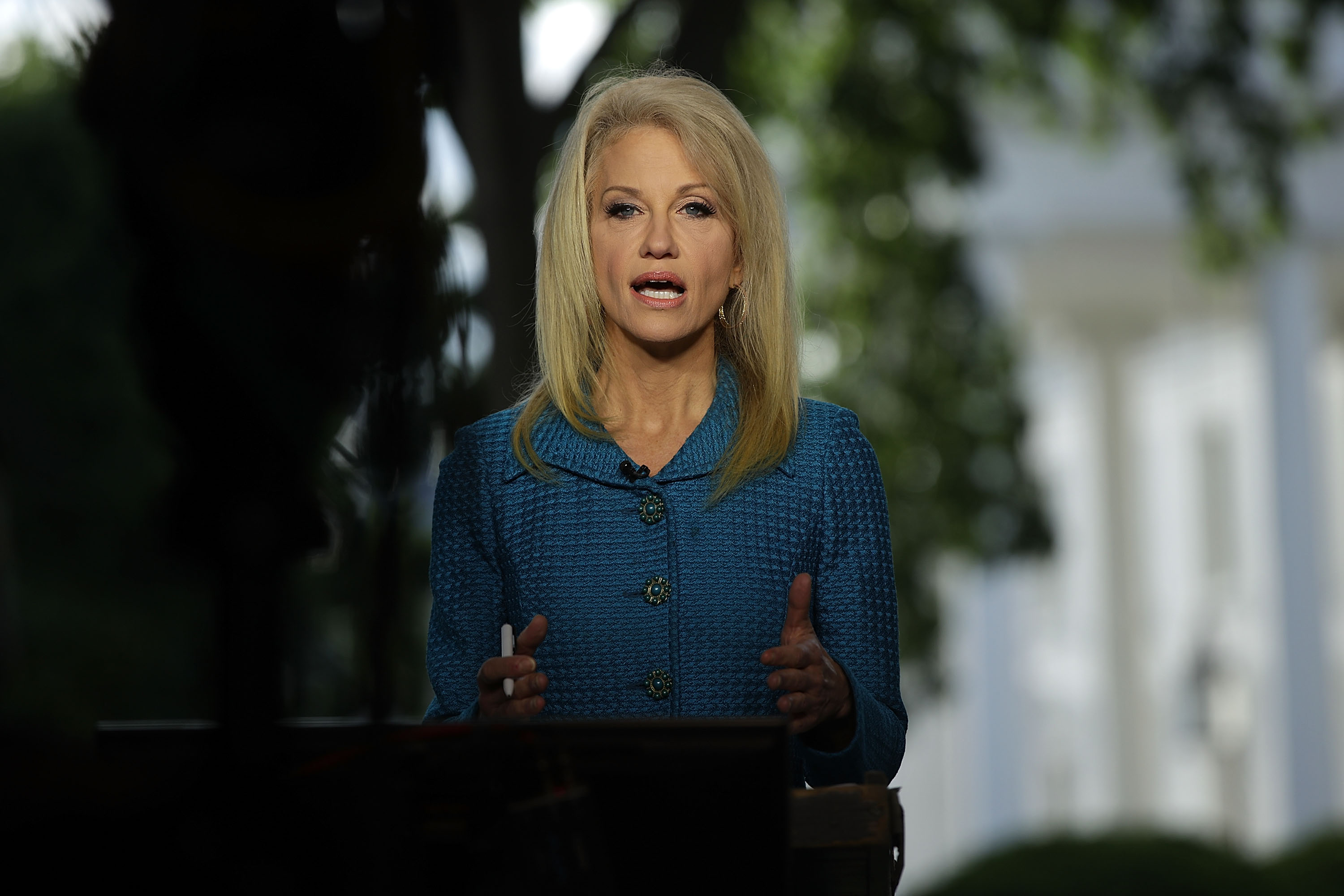 kellyanne conway anderson cooper eye roll respond fox and friends
