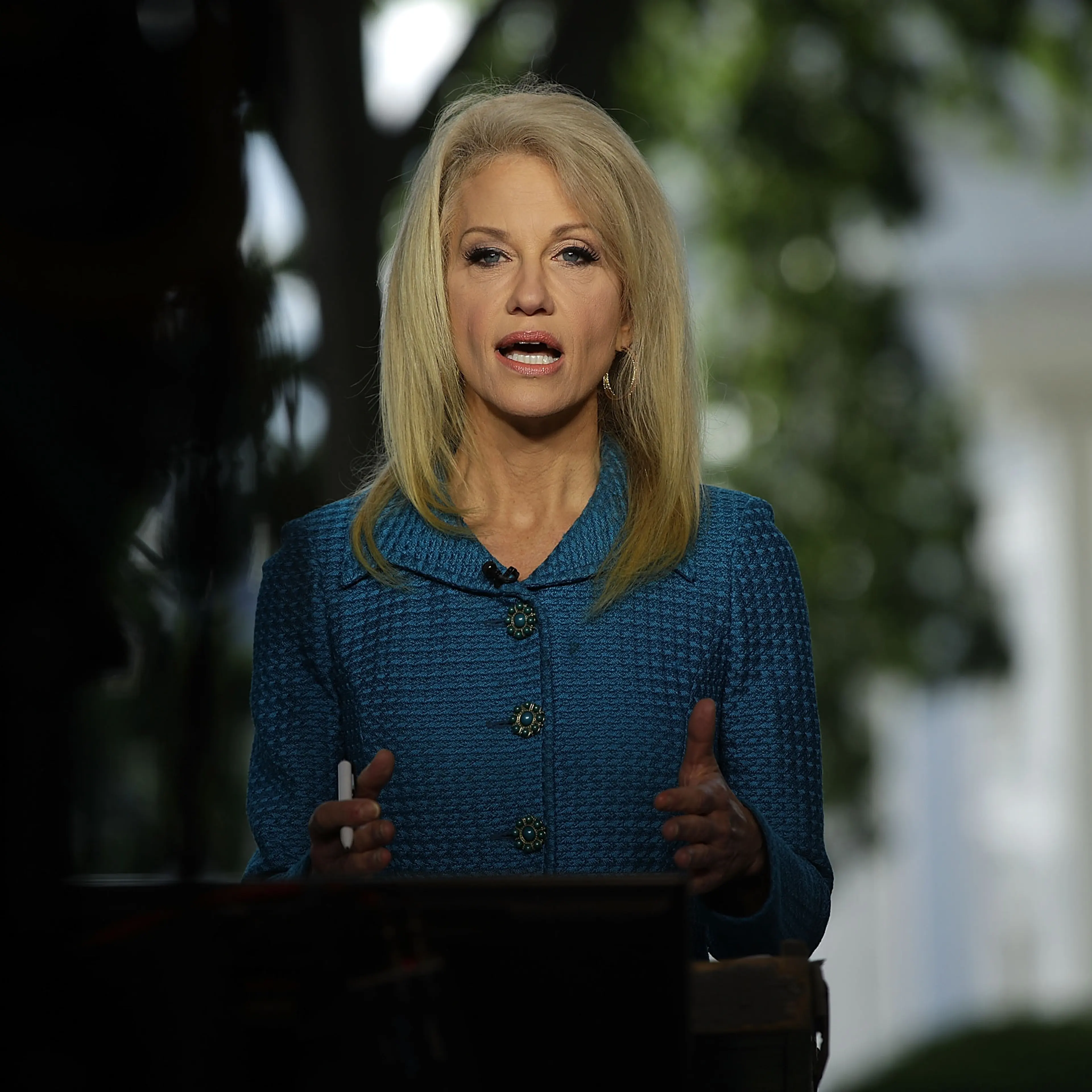 kellyanne conway anderson cooper eye roll respond fox and friends